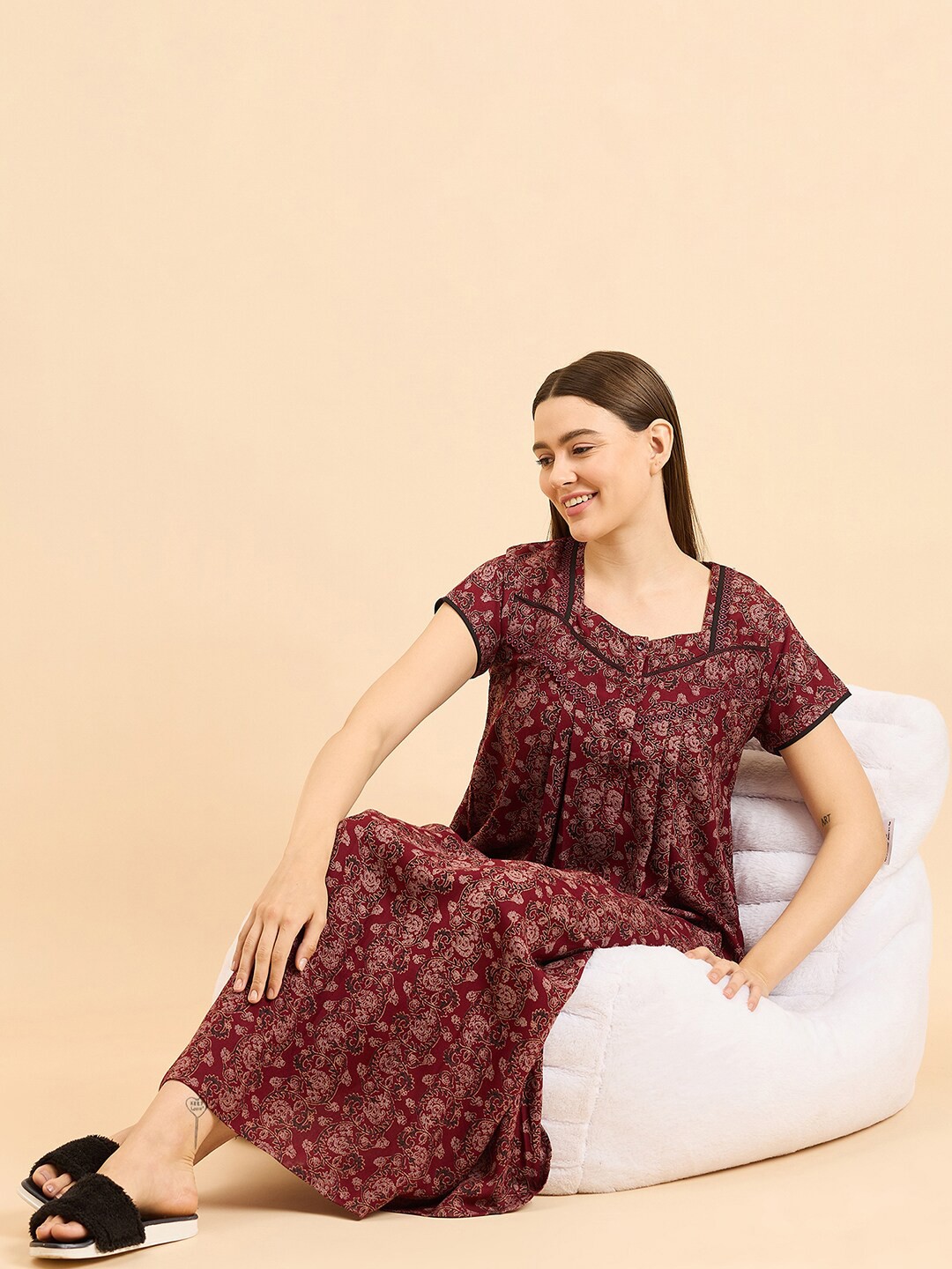 

Sweet Dreams Maroon Floral Printed Pure Cotton Maxi Nightdress