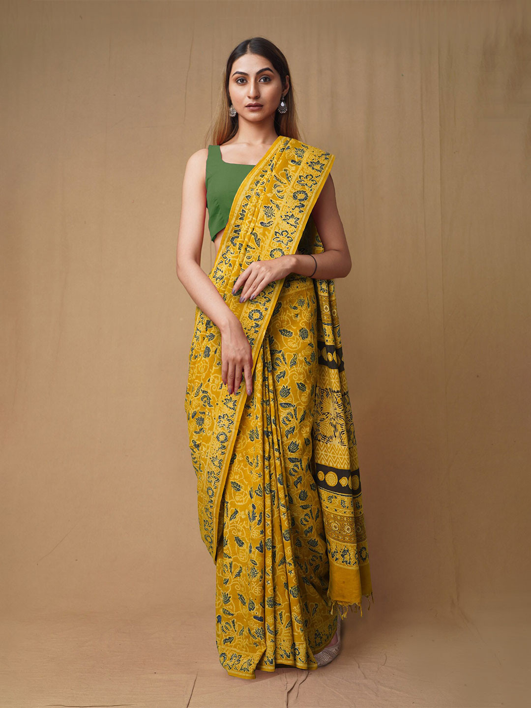 

Unnati Silks Ajrak Block Pure Silk Chanderi Saree, Yellow