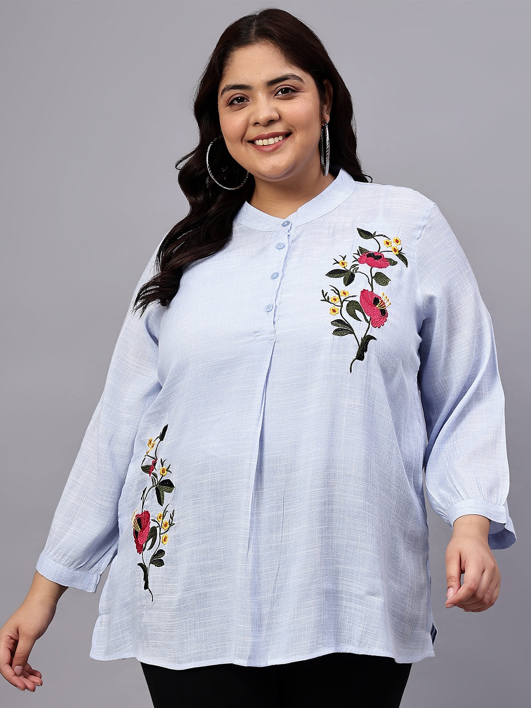 

Indietoga Plus Size Blue Embroidered Cotton Longline Tunic Tops