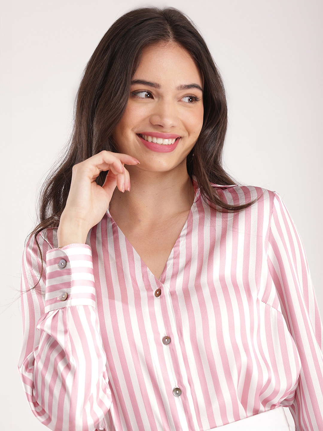 

FableStreet Comfort Fit Vertical Striped High-Low Hem Satin Casual Shirt, Pink