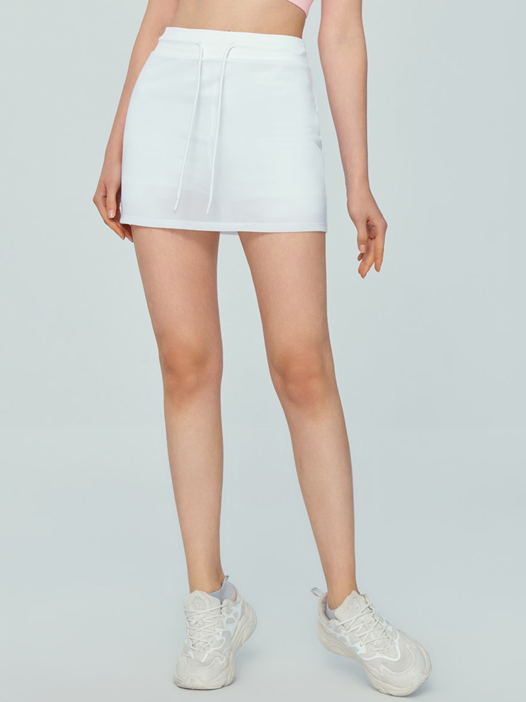

JC Collection Women Slim Fit Low-Rise Rapid Dry Shorts, White