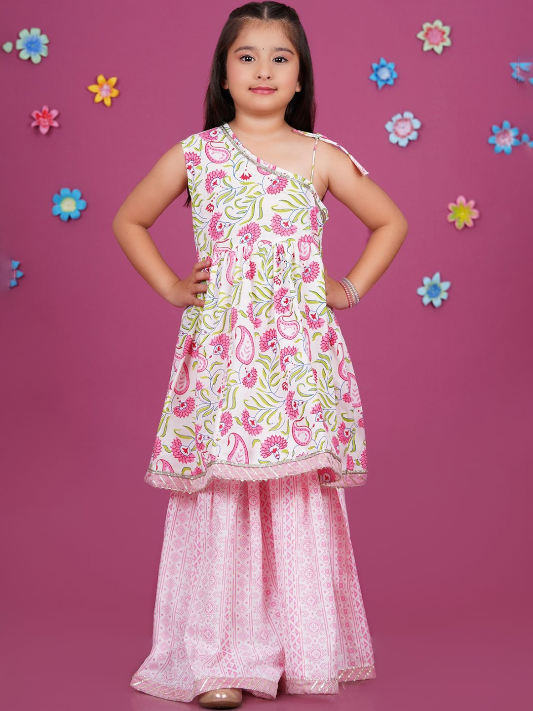

Stuffie Land Girls Floral Printed Regular Gotta Patti Pure Cotton Kurta with Sharara, Pink