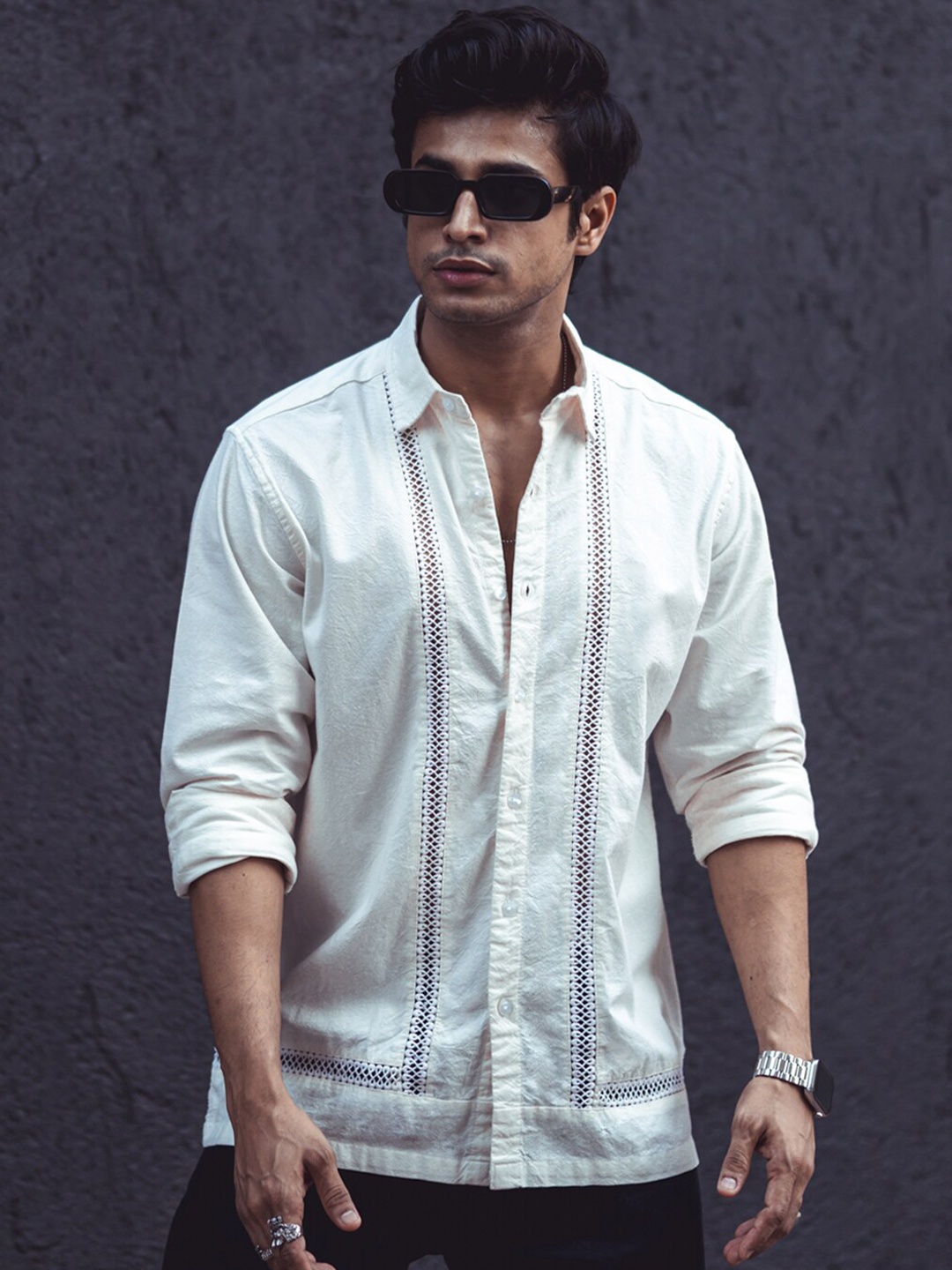 

Powerlook India Slim Spread Collar Cotton Shirt, Off white