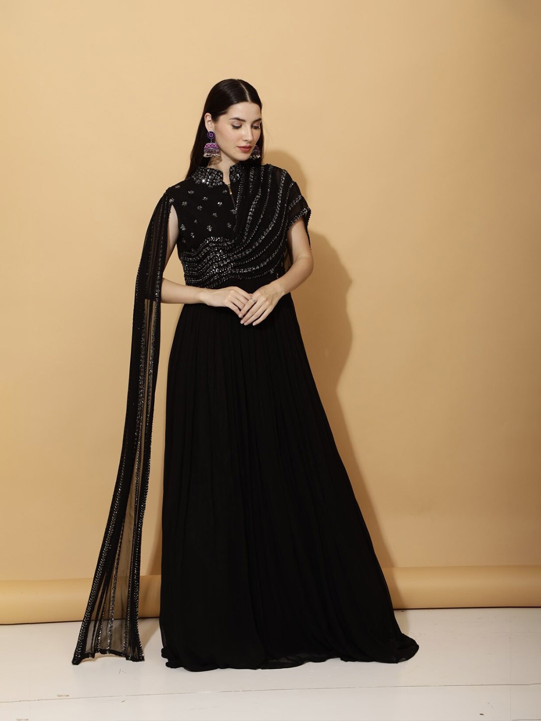 

Laalzari Georgette Maxi Dress With One Side Tale Sleeves, Black