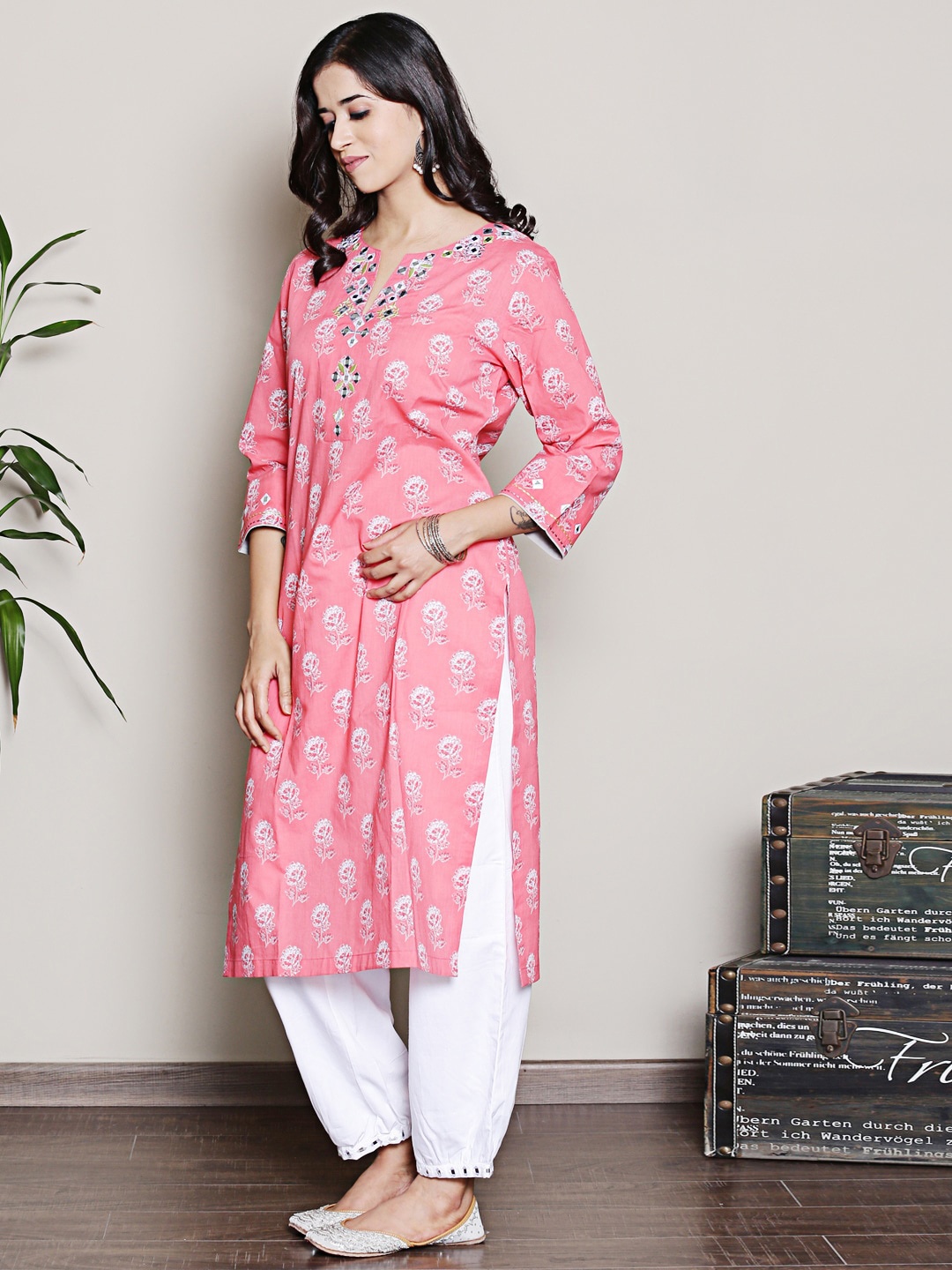 

Spring Soul Notch Neck Printed Mirror Work Kurta, Pink