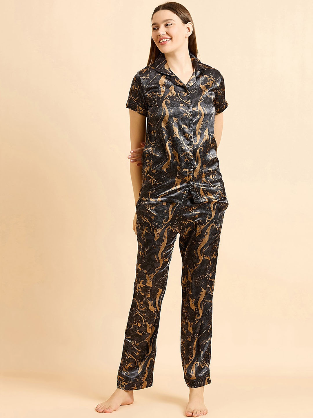 

Sweet Dreams Abstract Printed Lapel Collar Night suit, Black