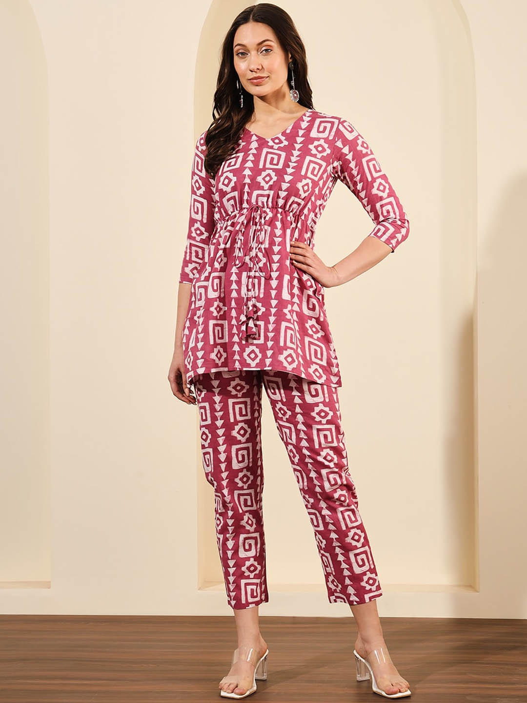 

Meeranshi Geometric Printed Pure Cotton Top & Trouser, Mauve