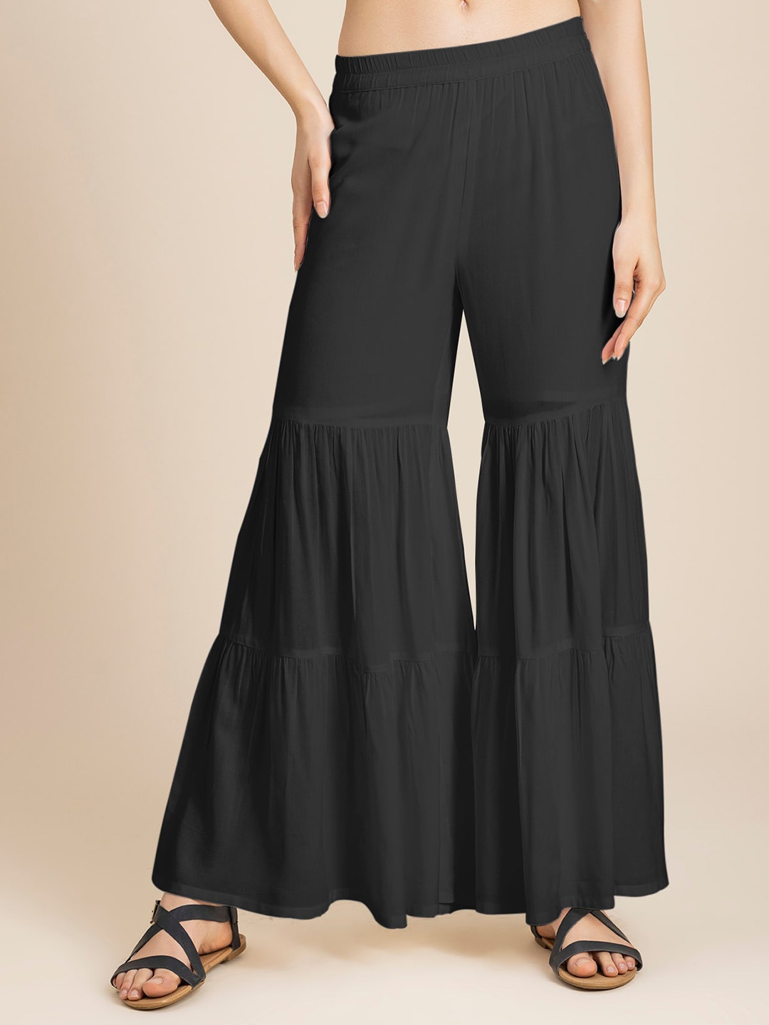 

Moomaya Women Plain Loose Fit High-Rise Parallel Trousers, Black
