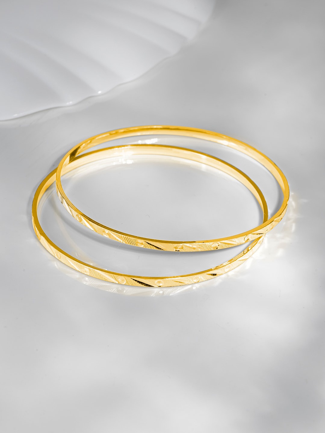 

Zavya Set of 2 925 Sterling Silver Gold-Plated Bangles