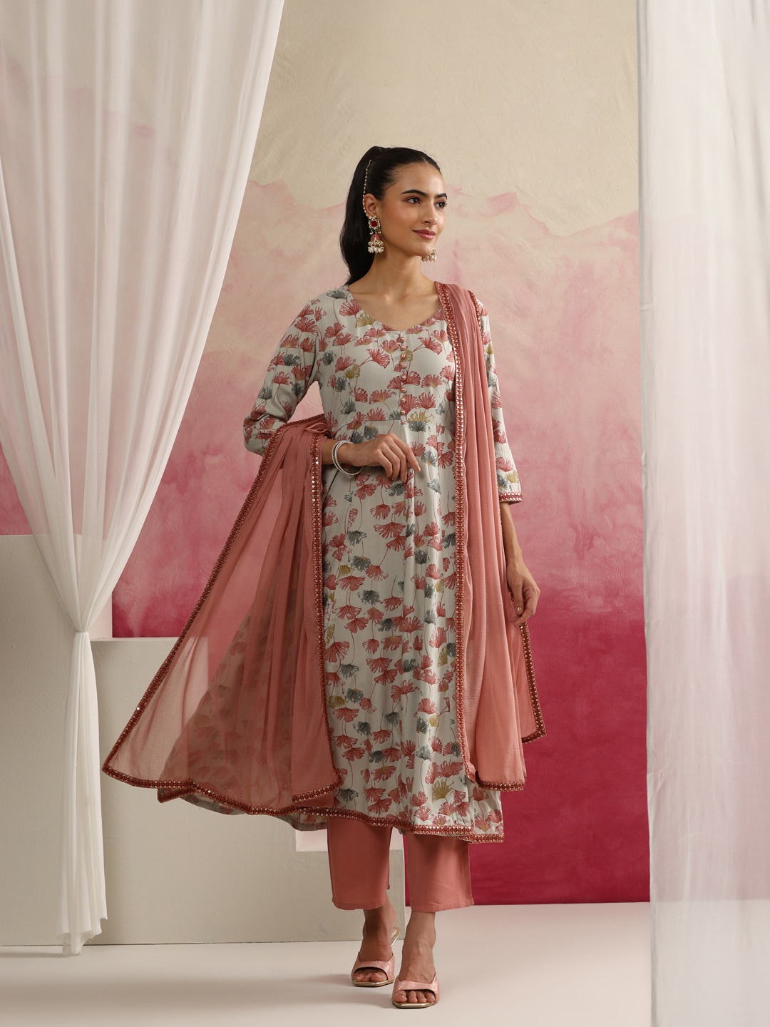 

Khushal K Floral Printed V-Neck Three-Quarter Sleeves Kurta with Trousers & With Dupatta, Pink