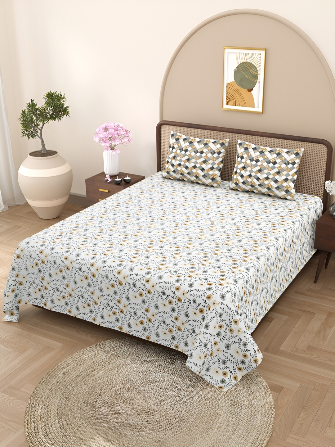 

BELLA CASA Brown & White Printed Cotton 180 TC Queen Double Bedsheet with 2 Pillow Covers