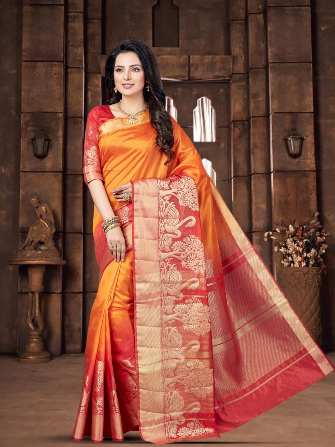 

Mitera Ethnic Motifs Zari Silk Blend Kanjeevaram Saree, Orange