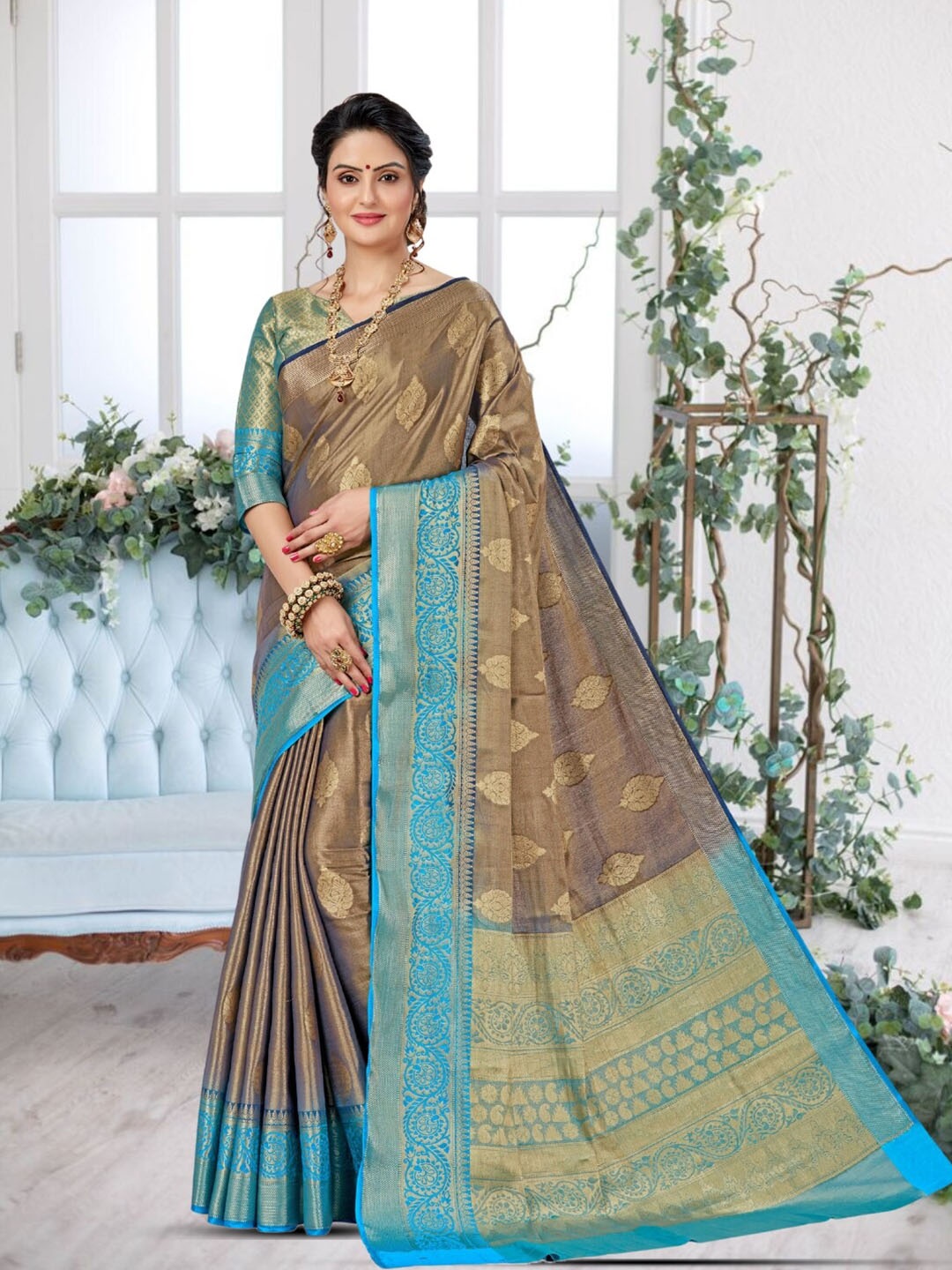 

Mitera Ethnic Motifs Zari Silk Blend Kanjeevaram Saree, Navy blue