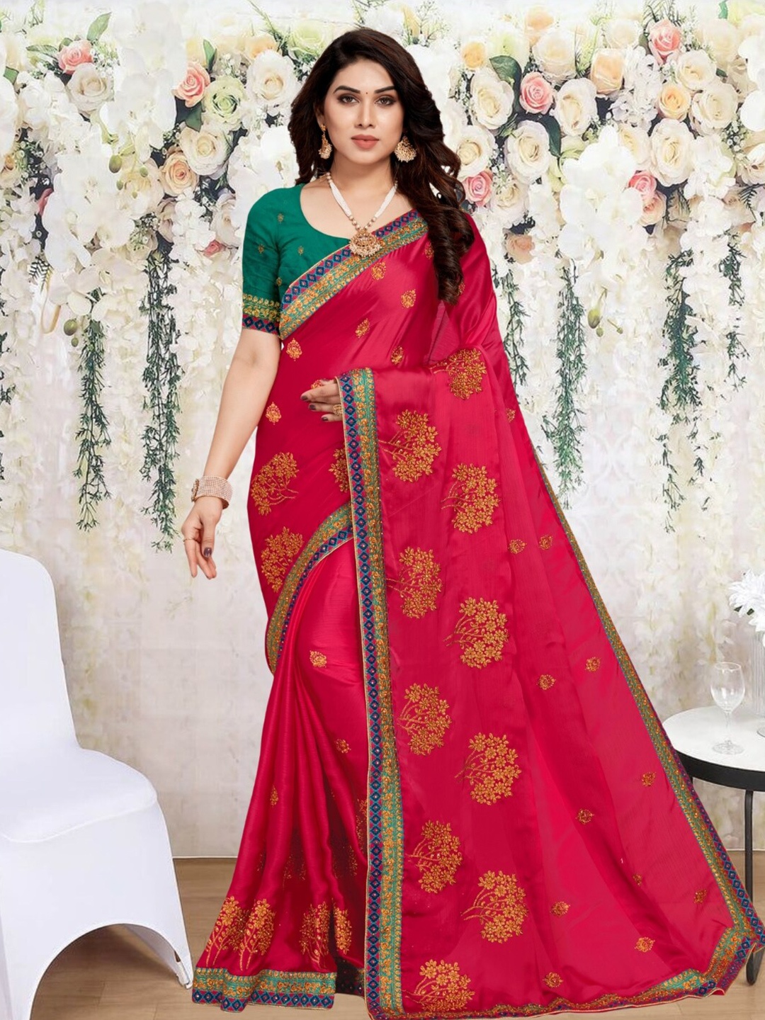 

Mitera Floral Embroidered Silk Blend Saree, Magenta