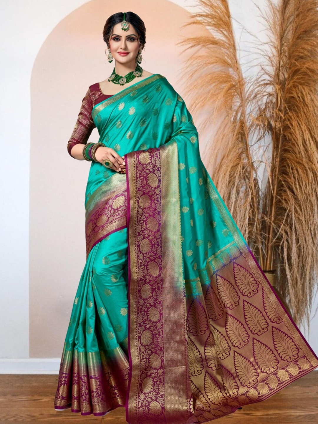 

Mitera Woven Design Zari Kanjeevaram Saree, Turquoise blue