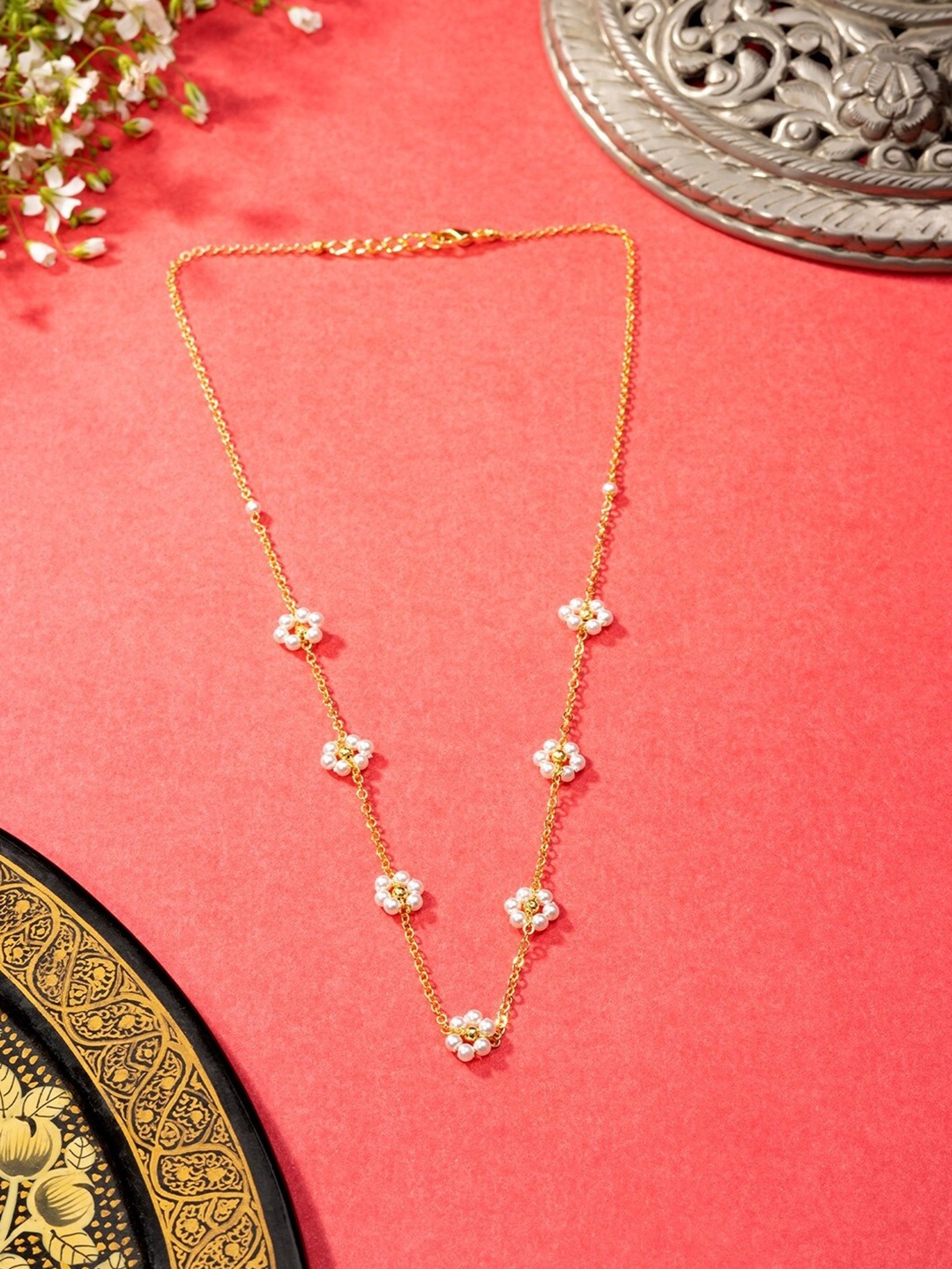 

Niscka Gold-Plated Artificial Beads Beaded Necklace
