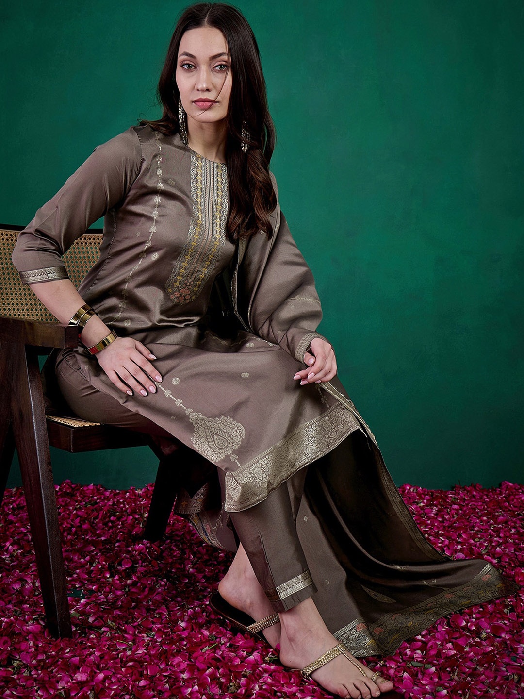 

Sangria Zari Woven Round Neck Kurta With Trousers & Dupatta, Grey