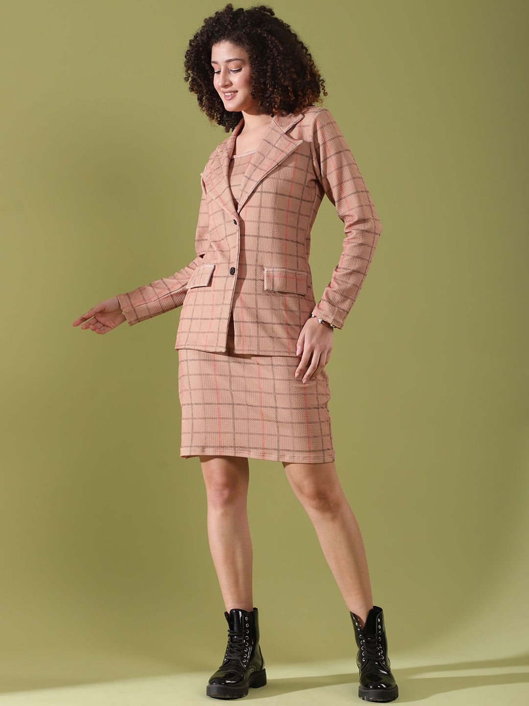 

DressBerry Peach-Coloured Checked Top Skirt & Blazer Co-Ords