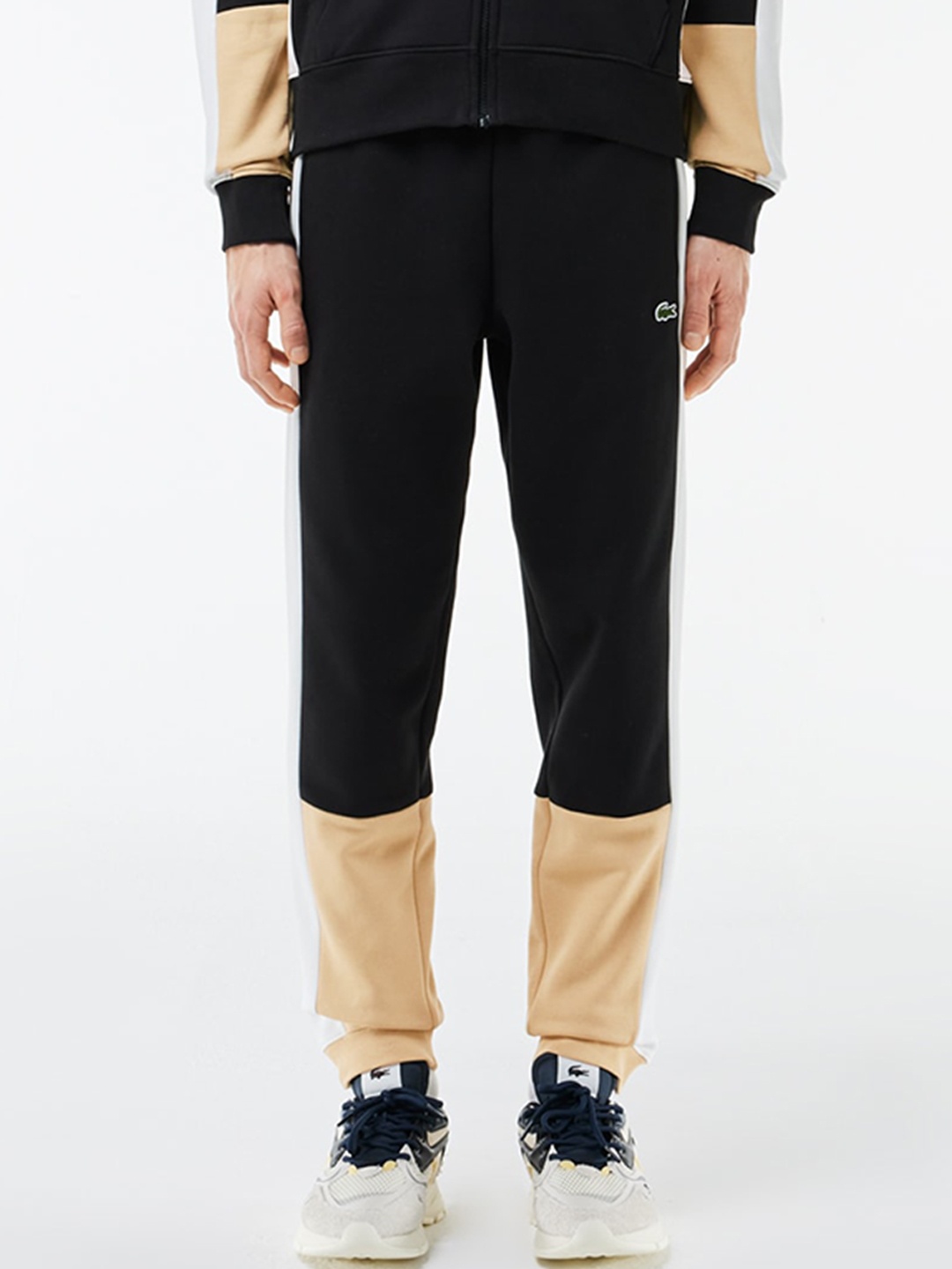 

Lacoste Men Colourblocked Mid-Rise Regular Joggers, Black