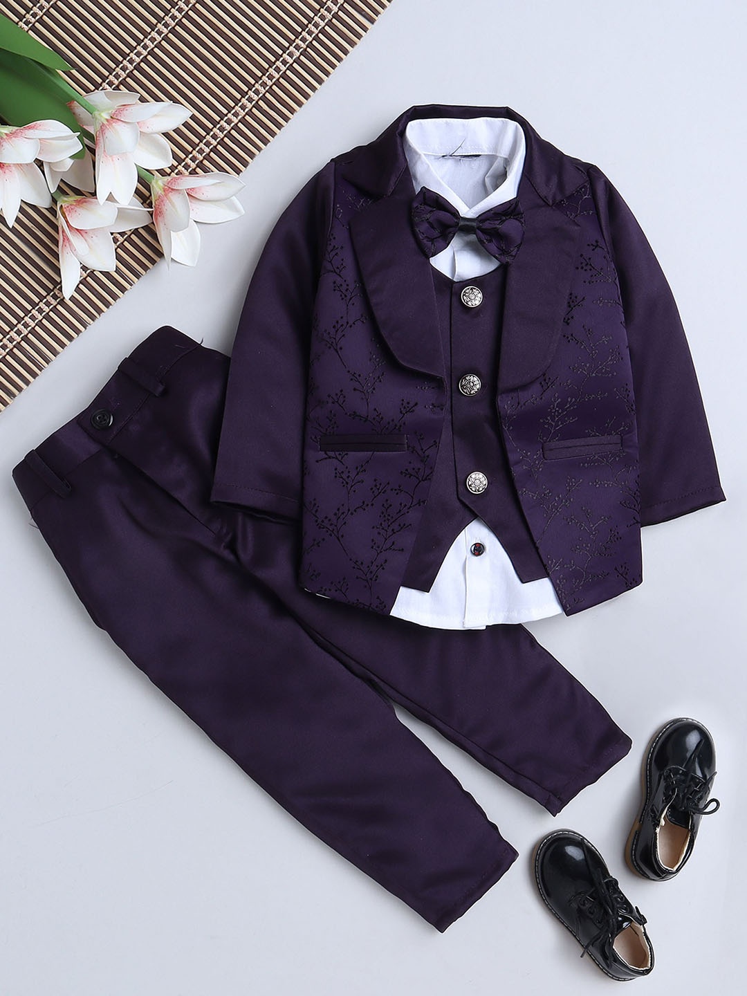 

BAESD Boys Self Design Notched Lapel Long Sleeves Single-Breasted 3-Piece Suits, Purple