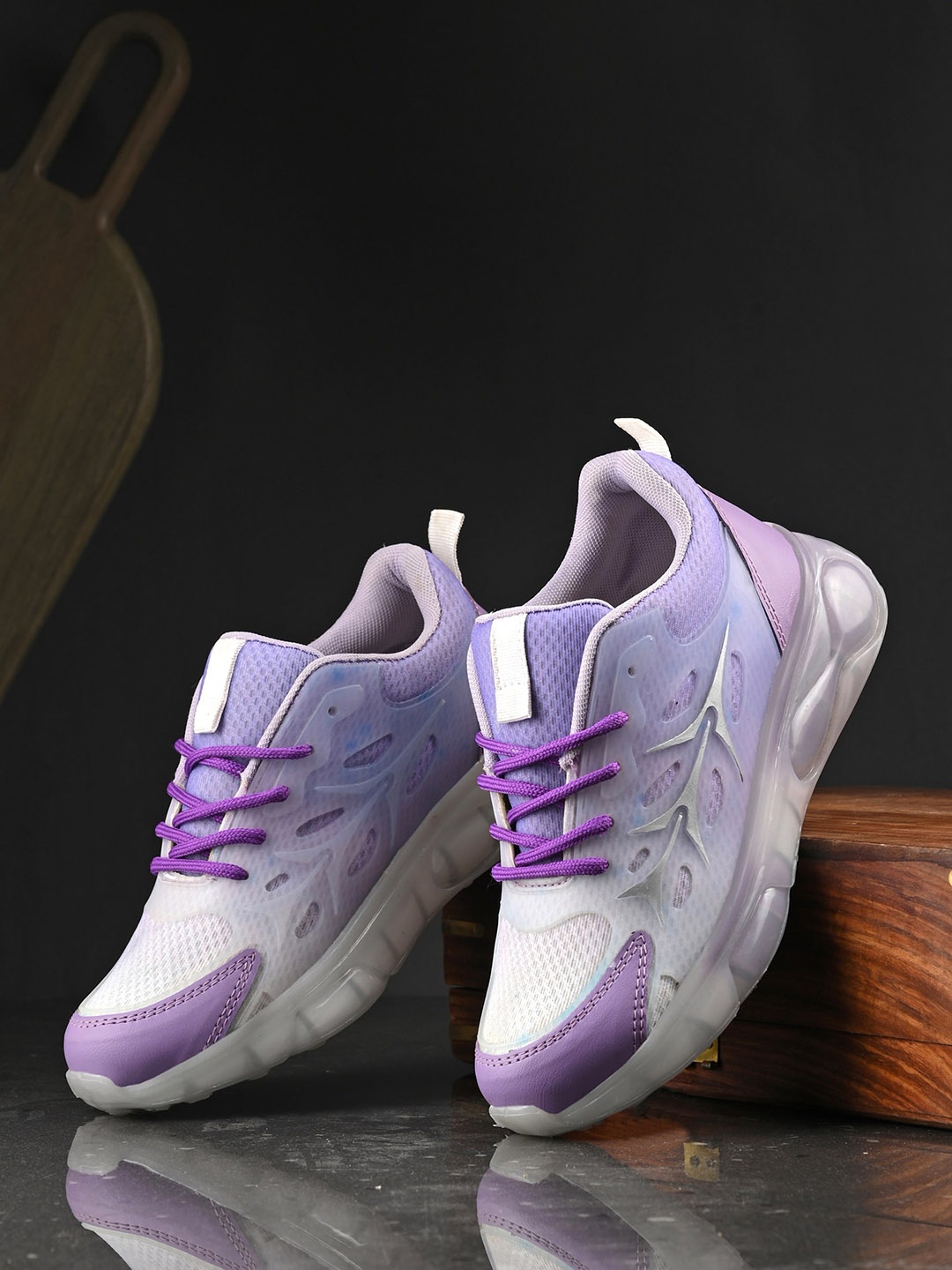 

knoos Women Round Toe Lightweight Mesh Sneakers, Purple
