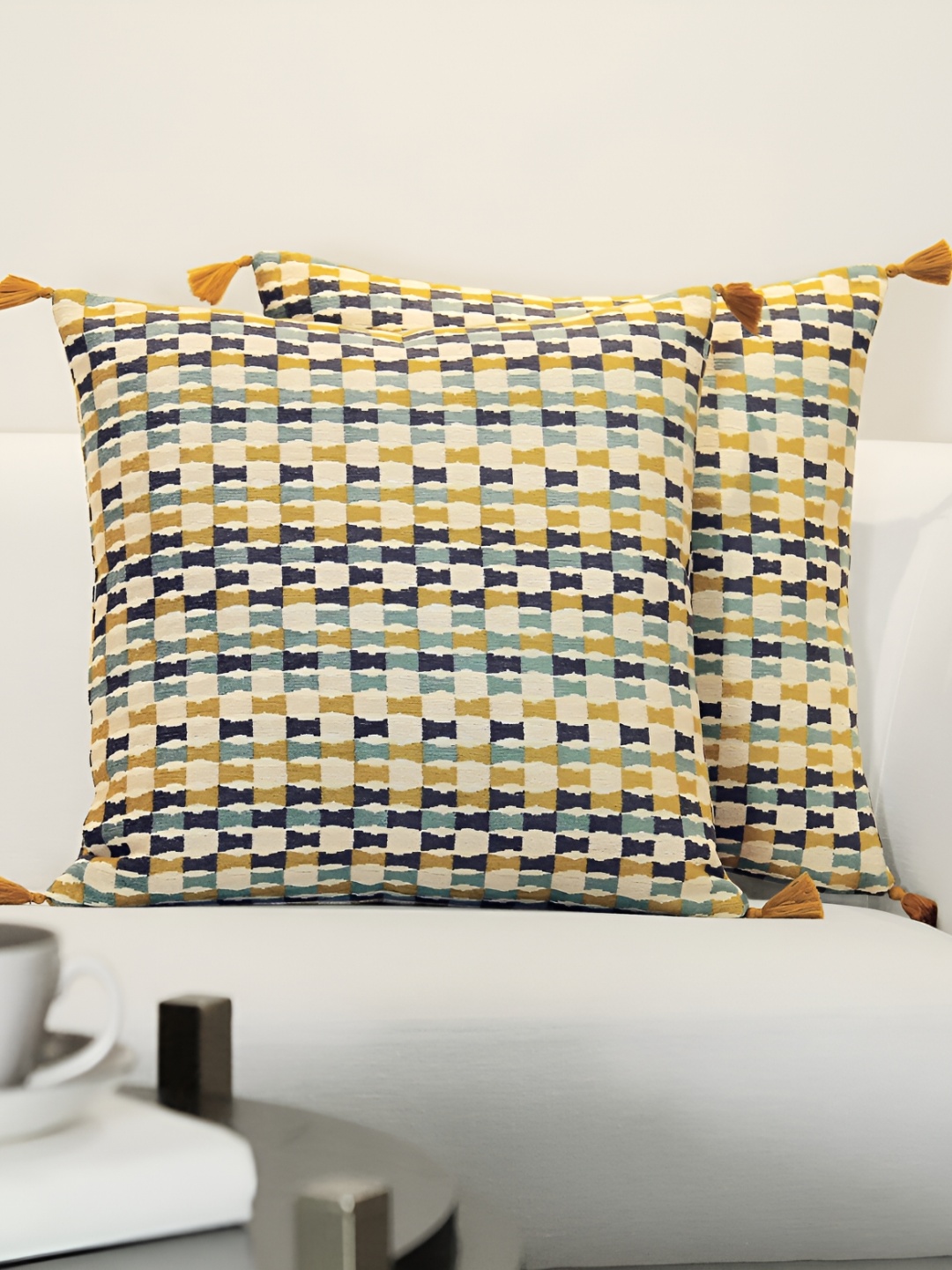 

GM Yellow & White 2 Pieces Geometric Square Cushion Covers