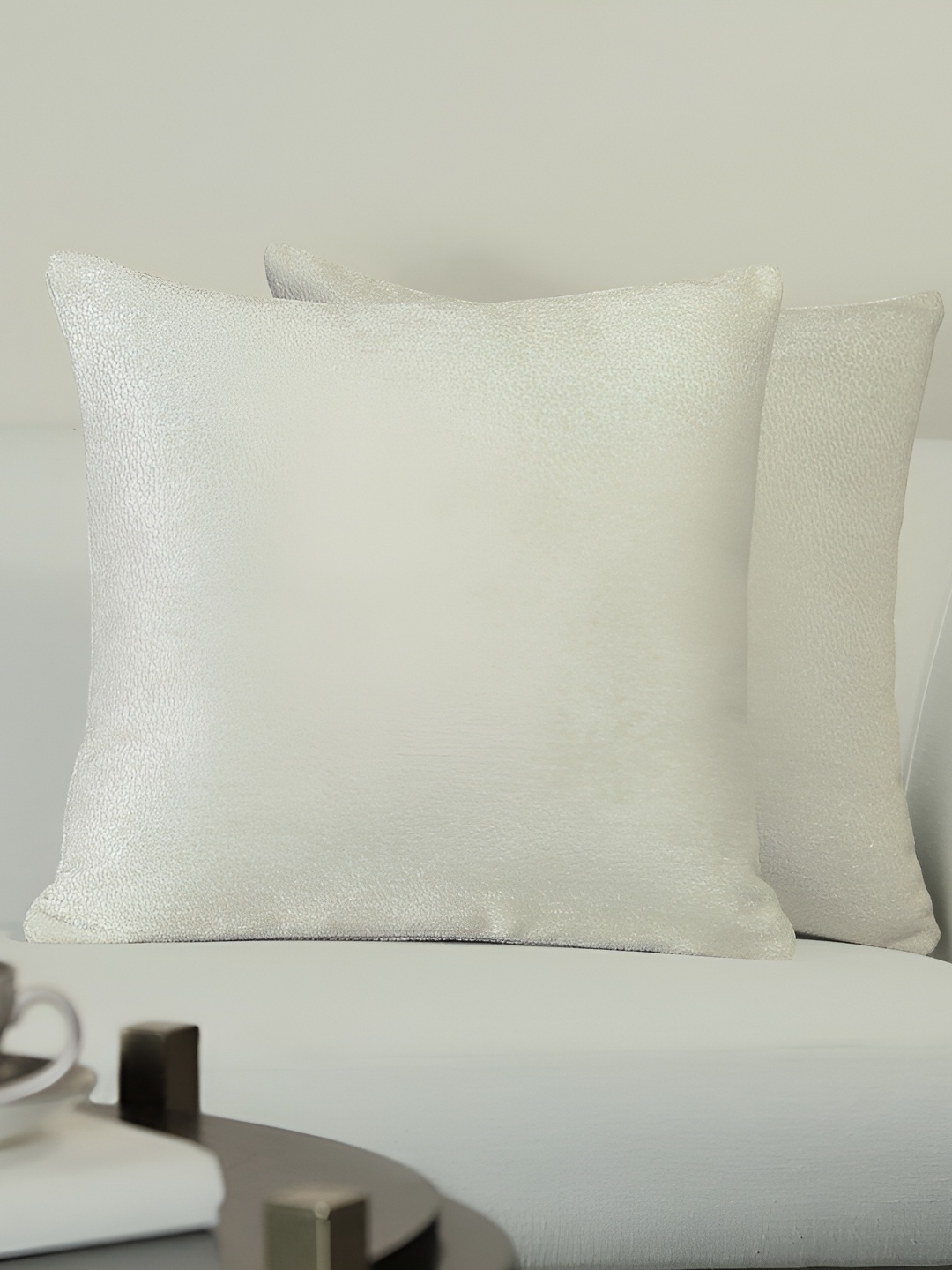 

GM Cream 2 Pieces Square Cushion Covers