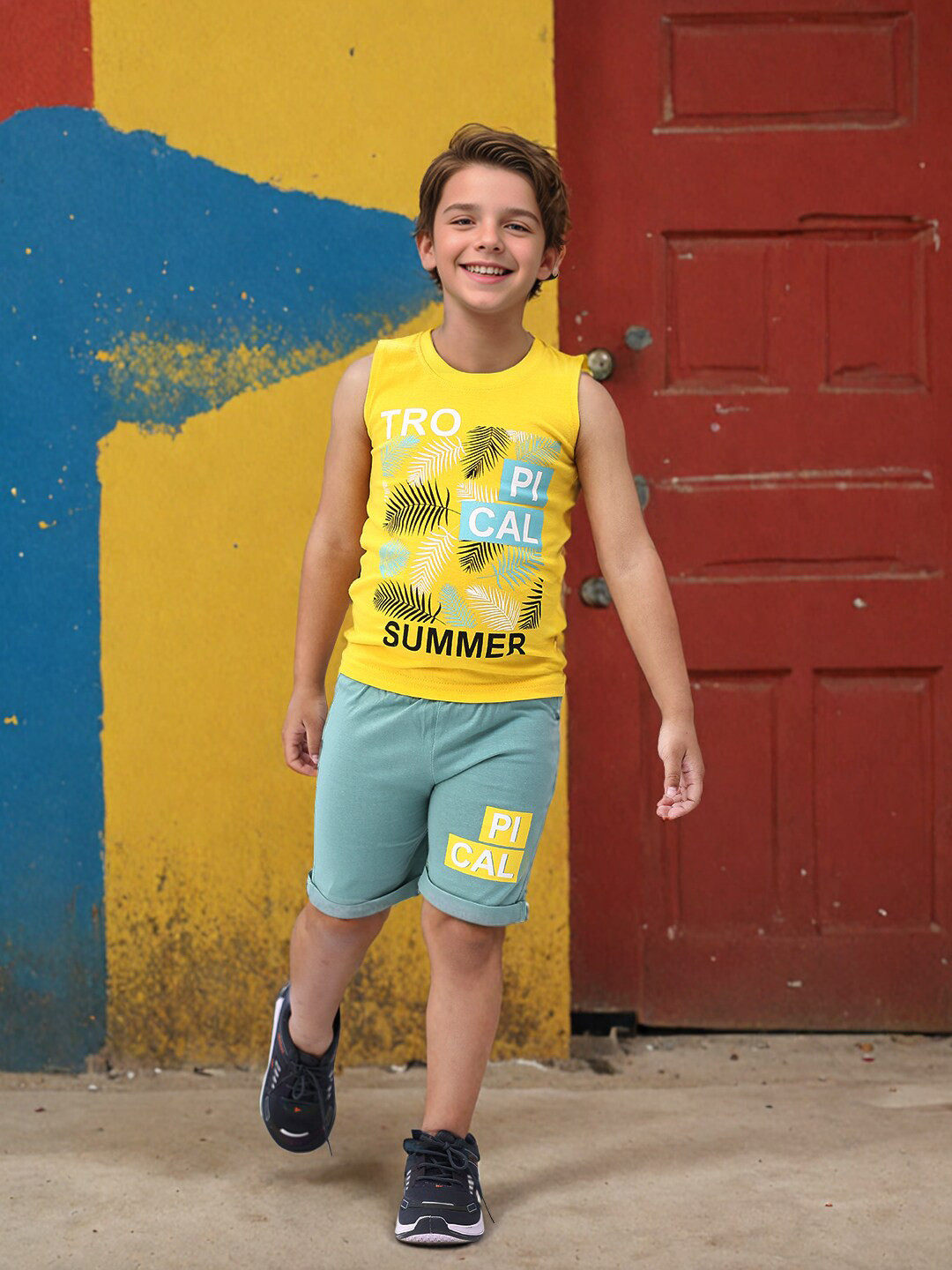 

Toonyport Boys Pack Of 2 Printed T-shirts with Shorts, Yellow