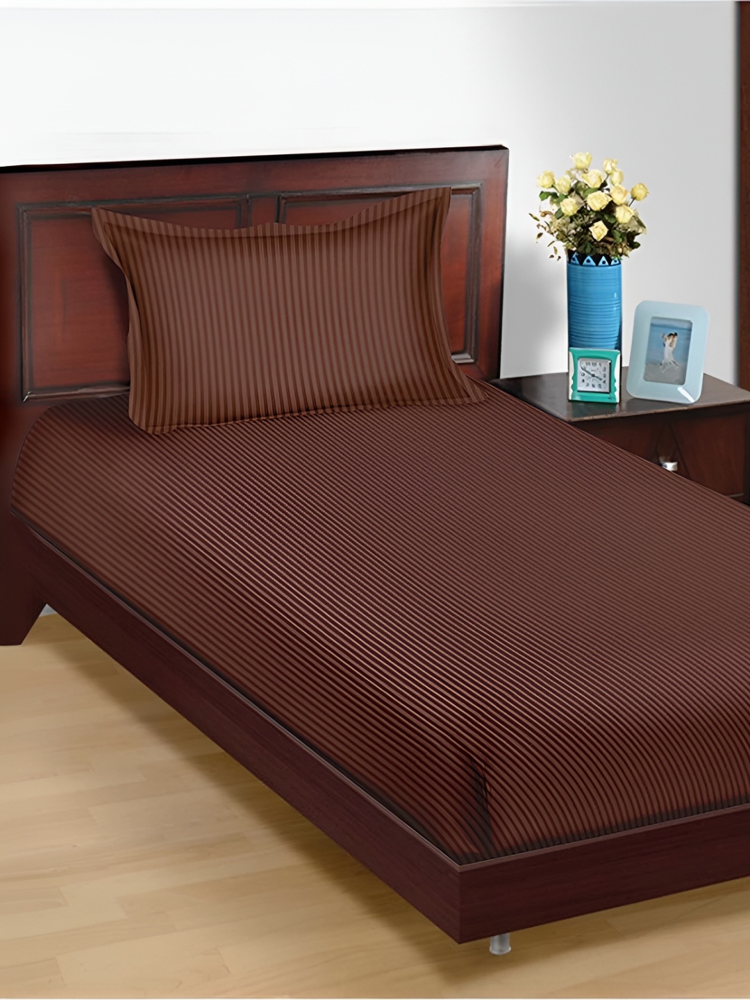 

RRC Coffee Brown Striped 144 TC Single Fitted Bedsheet with 1 Pillow Covers