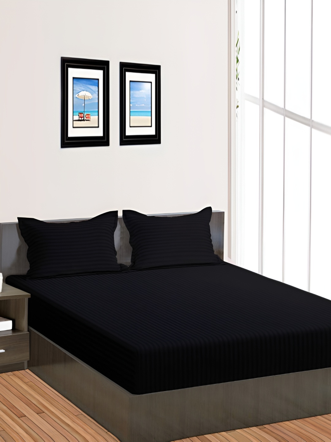 

RRC Black Striped 144 TC King Fitted Bedsheet with 2 Pillow Covers