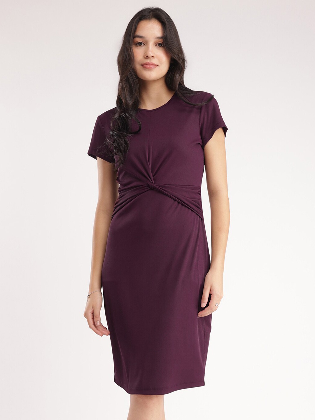 

FableStreet Short Sleeves Sheath Dress, Red