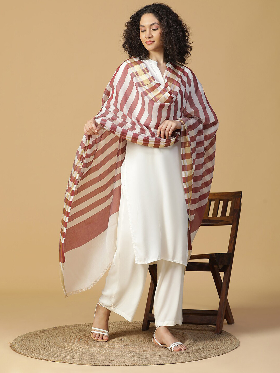 

SHINGORA Striped Dupatta, Off white