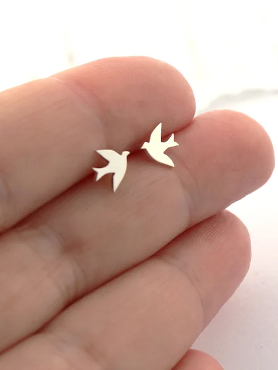 

Goldnera 925 Sterling Silver Birds Shaped Studs Earrings