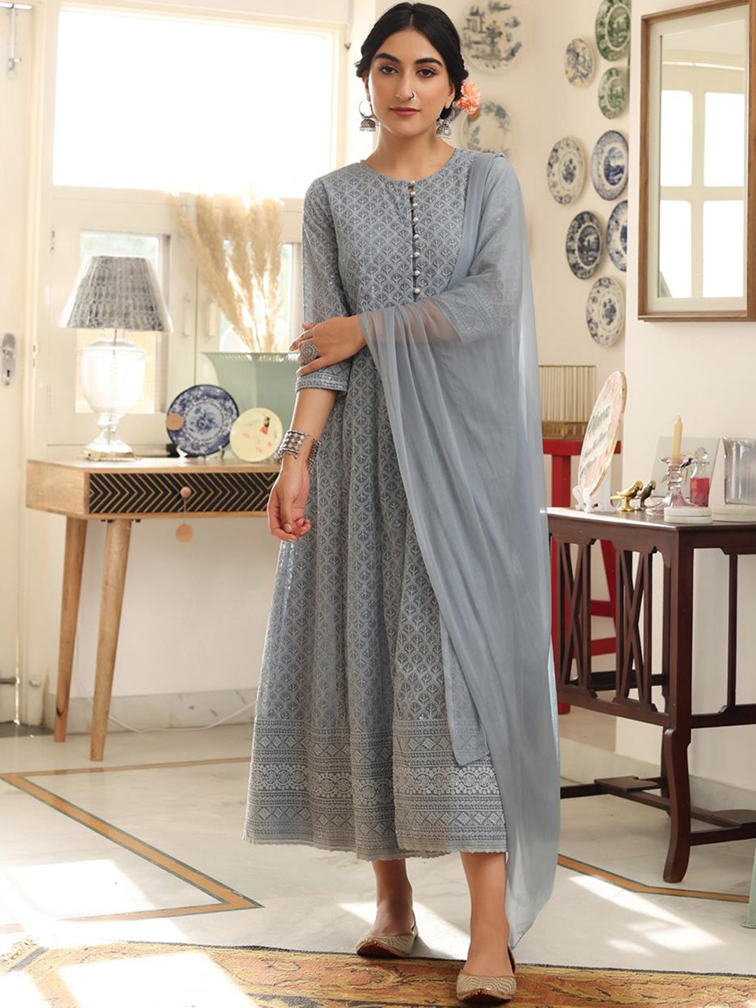 

SCAKHI Round Neck Yoke Design Empire Chikankari Kurta with Skirt & Dupatta, Grey