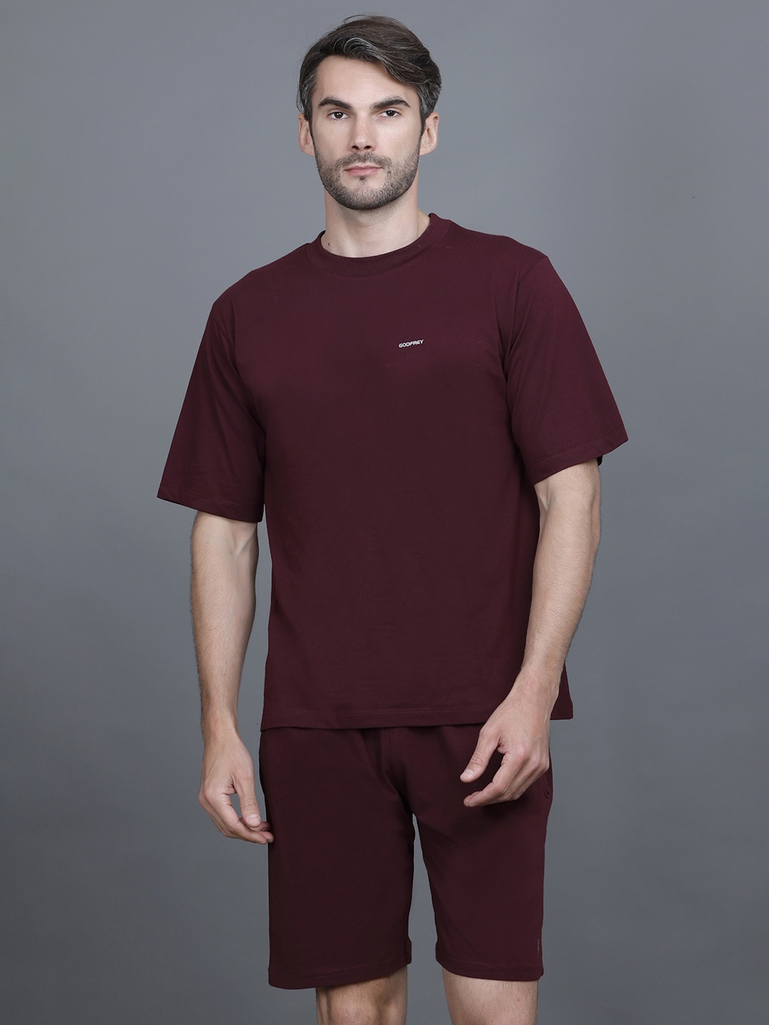 

GODFREY Round Neck Short Sleeves Oversized T-shirt & Shorts, Burgundy