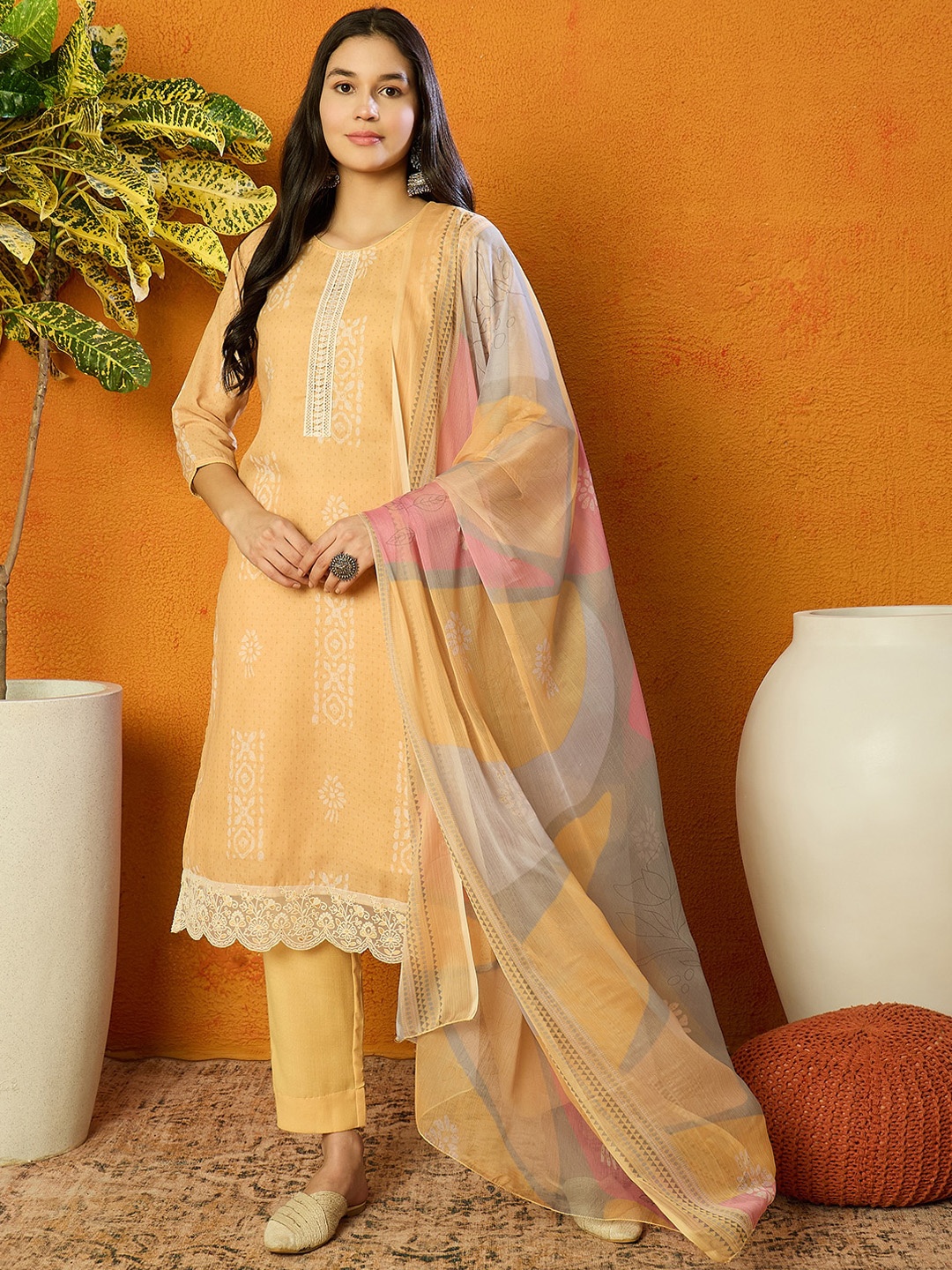 

AHIKA Yellow Ethnic Motifs Printed Regular Lace inserts Kurta With Trousers & Dupatta