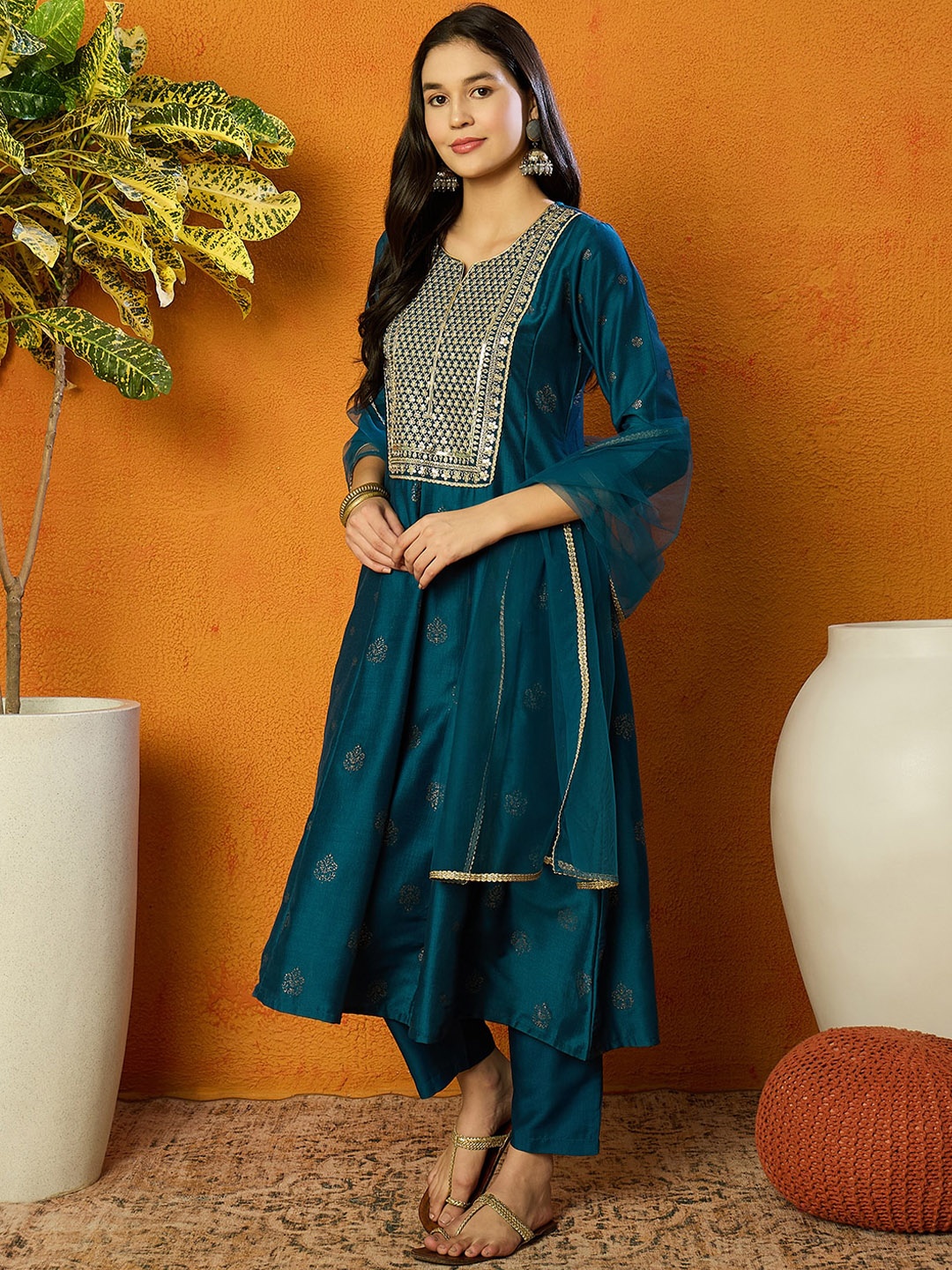 

AHIKA Floral Printed Empire Sequinned Anarkali Kurta With Trousers & Dupatta, Teal