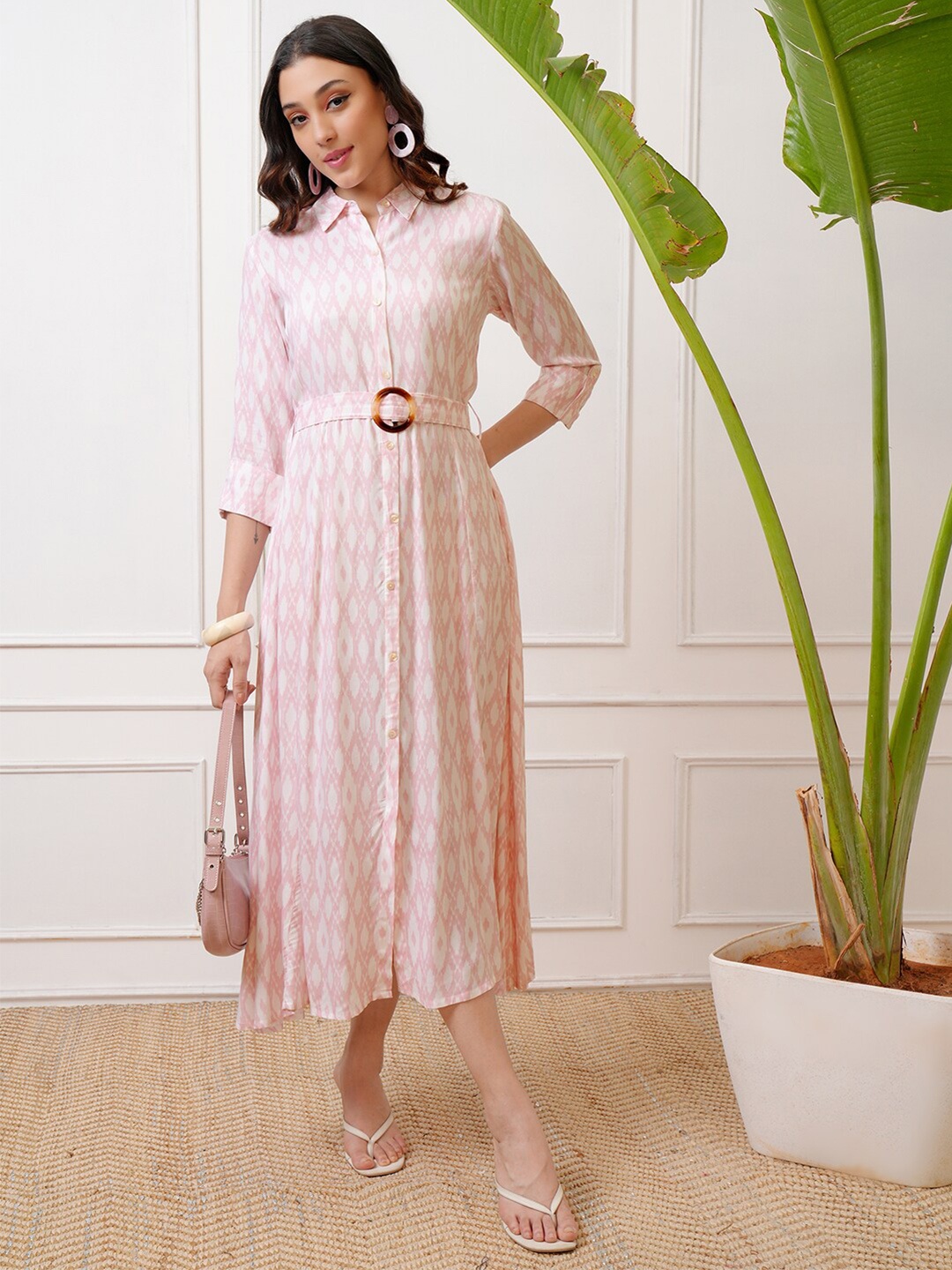 

Vishudh Printed Shirt Collar Midi Shirt Dress, Pink