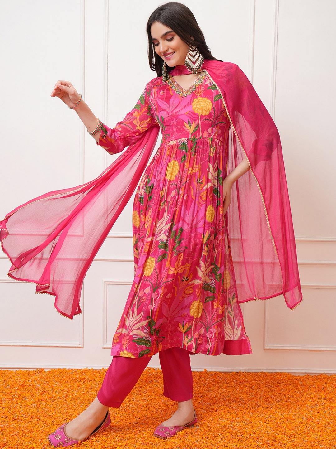 

Vishudh Floral Printed Regular Kurta with Trousers & With Dupatta, Pink