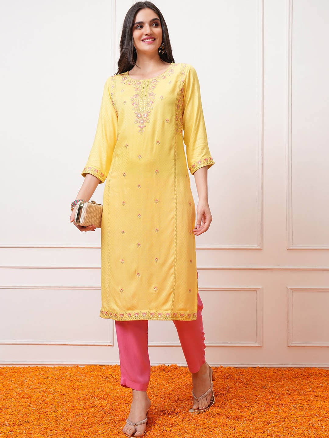 

Vishudh Floral Embroidered Round Neck Thread Work Straight Kurta, Mustard