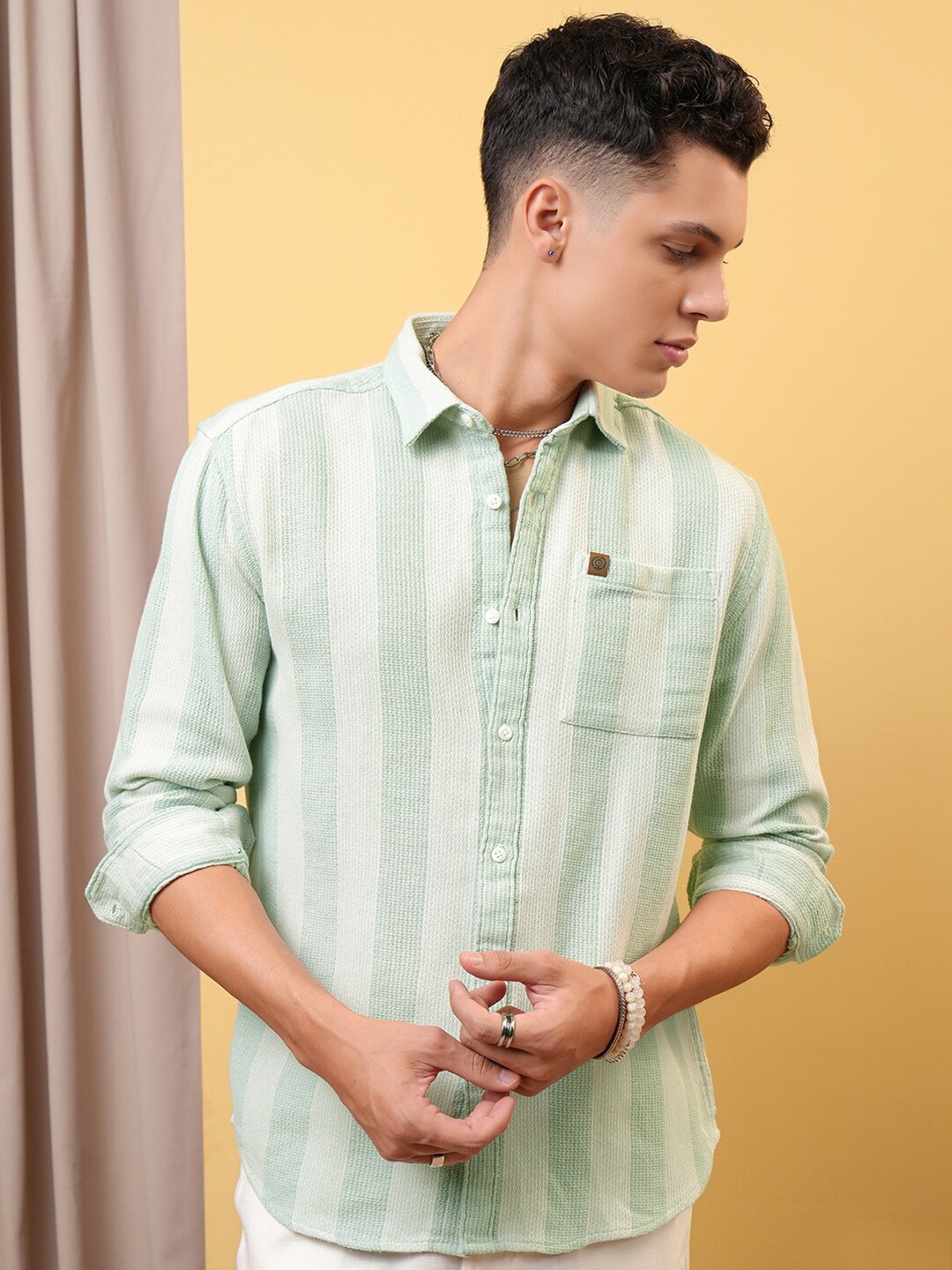 

LOCOMOTIVE Premium Dobby Textured Striped Relaxed Shirt, Green