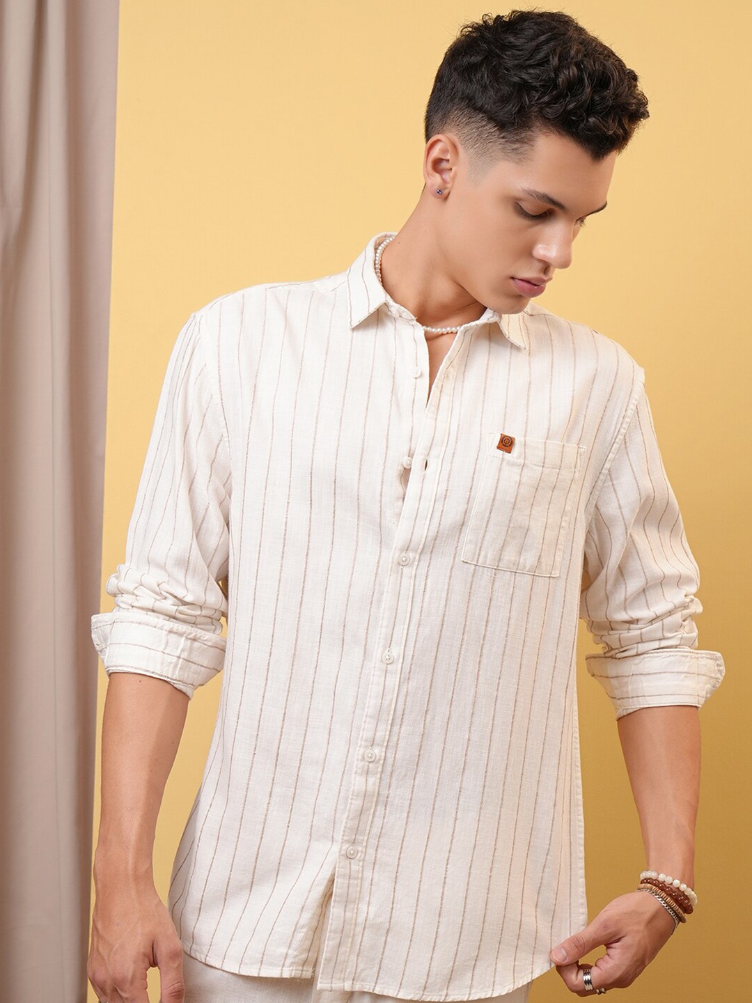 

LOCOMOTIVE Premium Dobby Textured Cotton Relaxed Shirt, Off white