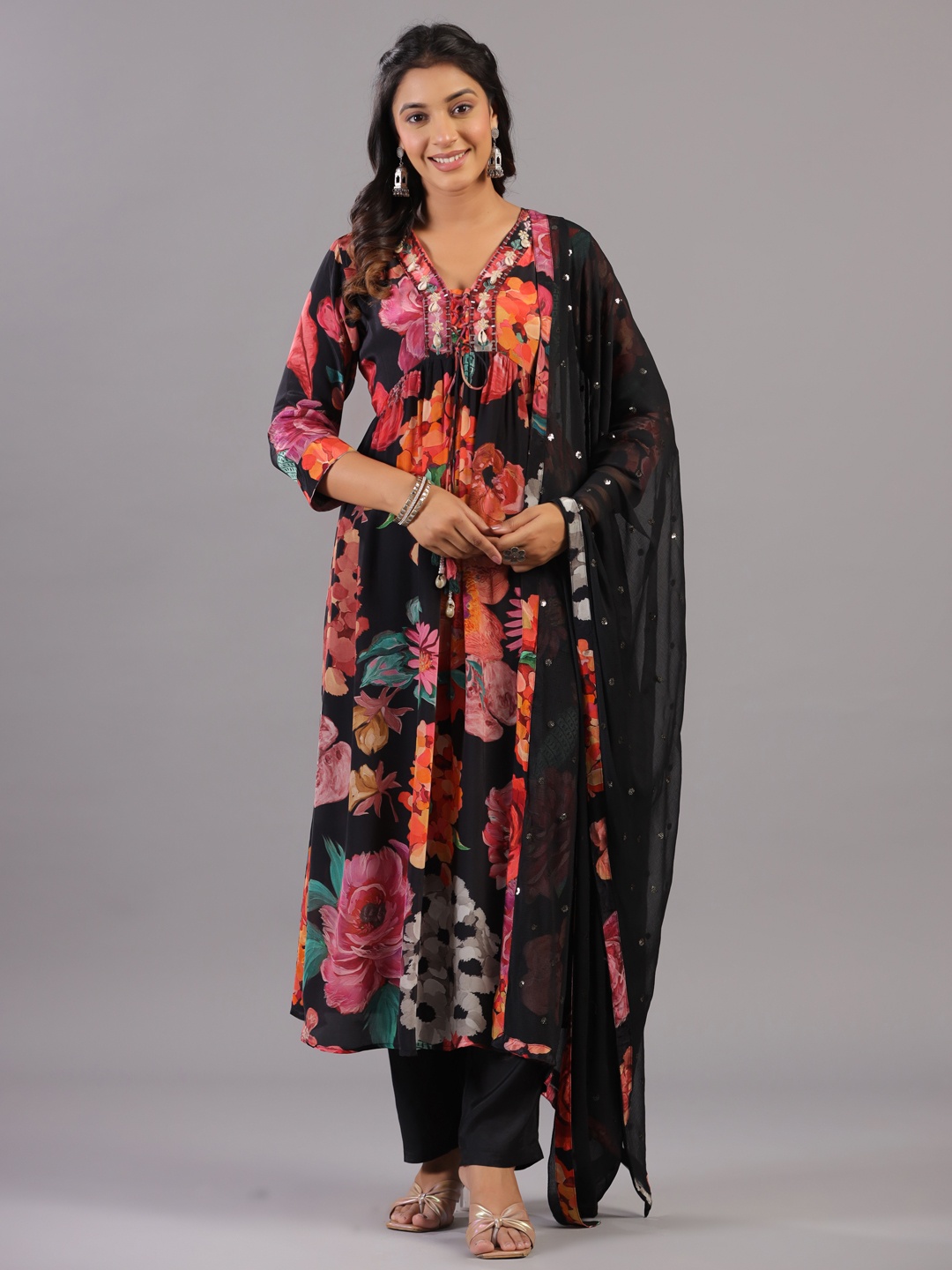 

Amchoor Floral Printed Cotton Straight Kurta With Trousers & Dupatta, Black