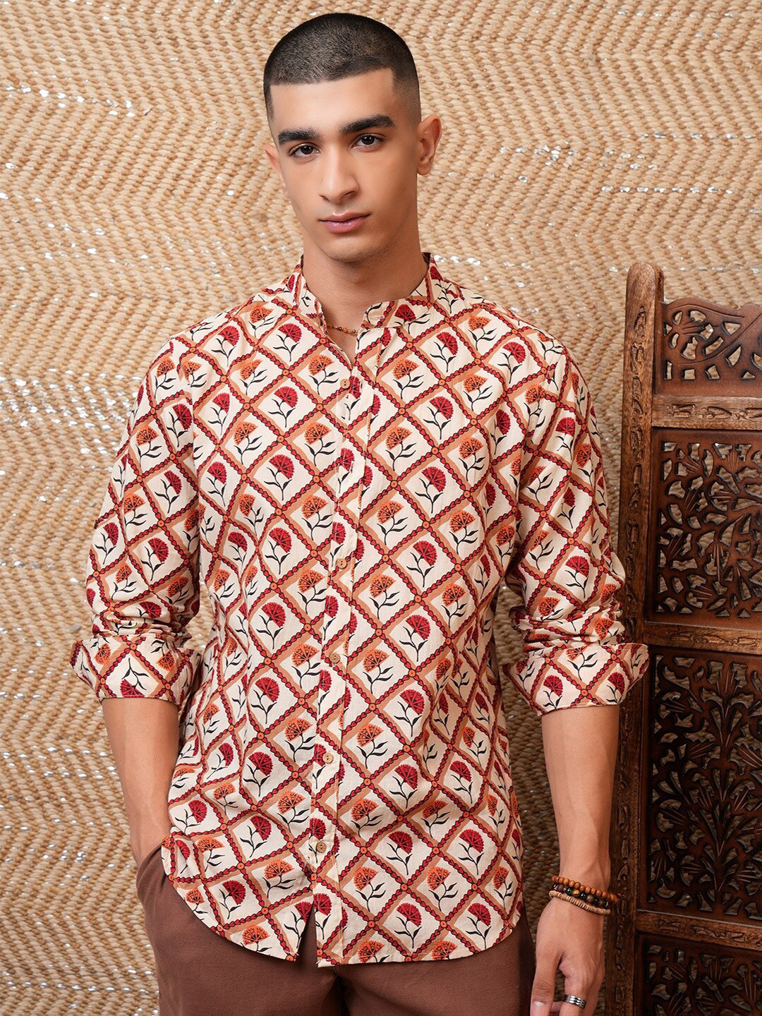 

HIGHLANDER Men Mandarin Collar Regular Fit Shirt, Red