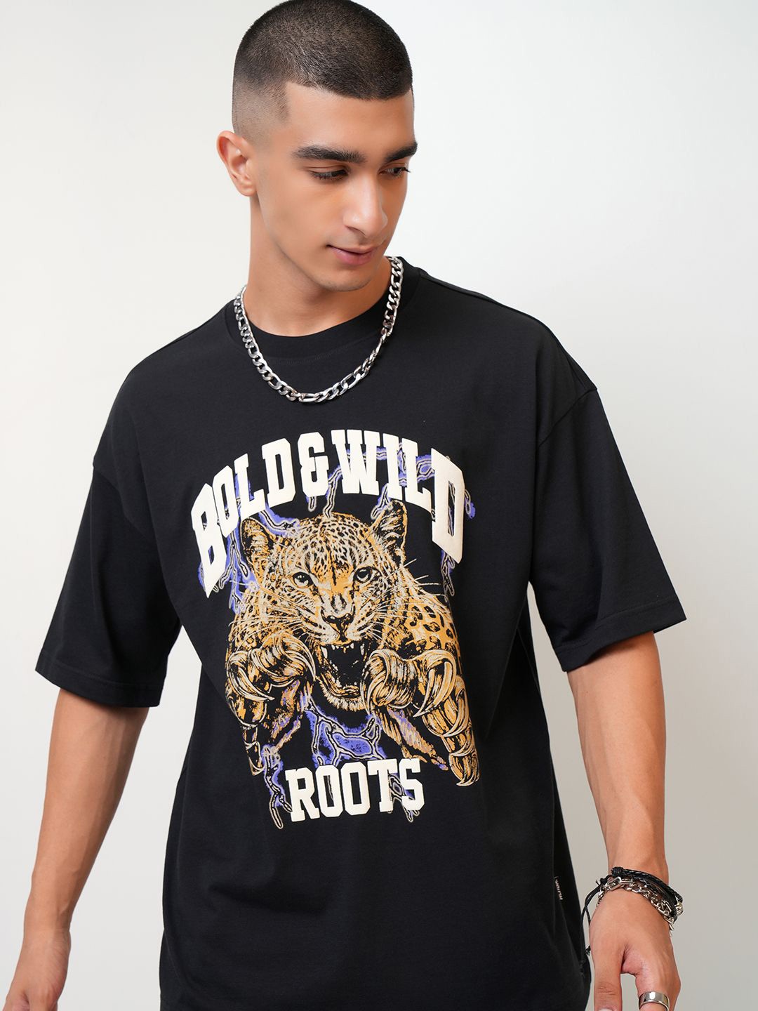 

HIGHLANDER Men Typography Puff Printed T-shirt, Black