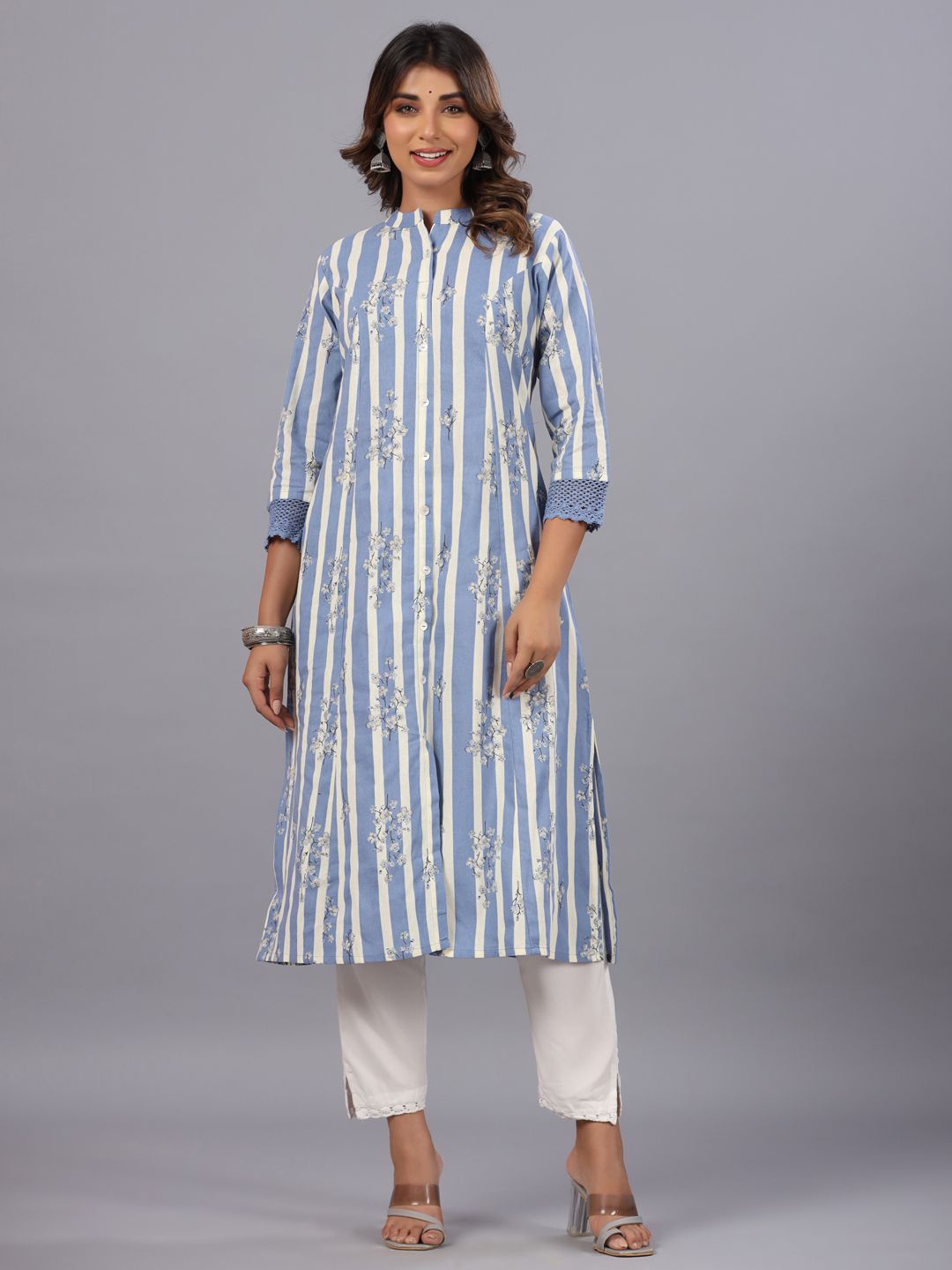 

Amchoor Striped Mandarin Collar A-Line Princess Cut Kurta, Blue