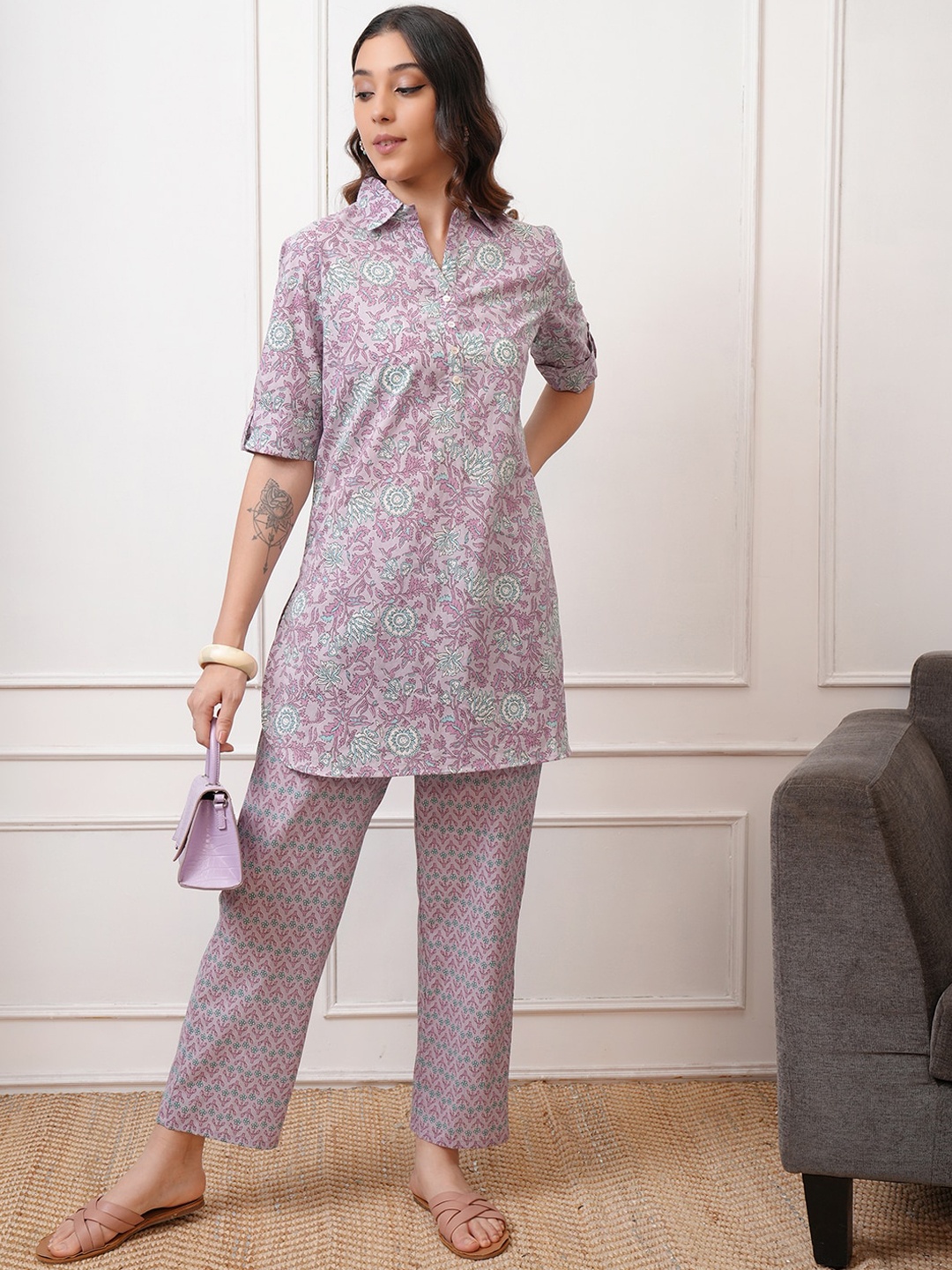 

Vishudh Floral Printed Cotton Tunic With Trouser, Lavender