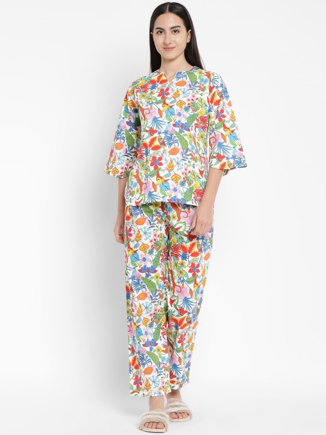 

shopbloom Women Printed Night suit, White