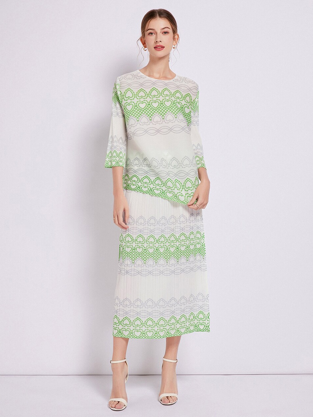 

JC Collection Geometric Printed Top With Skirt Co-Ords Set, Green