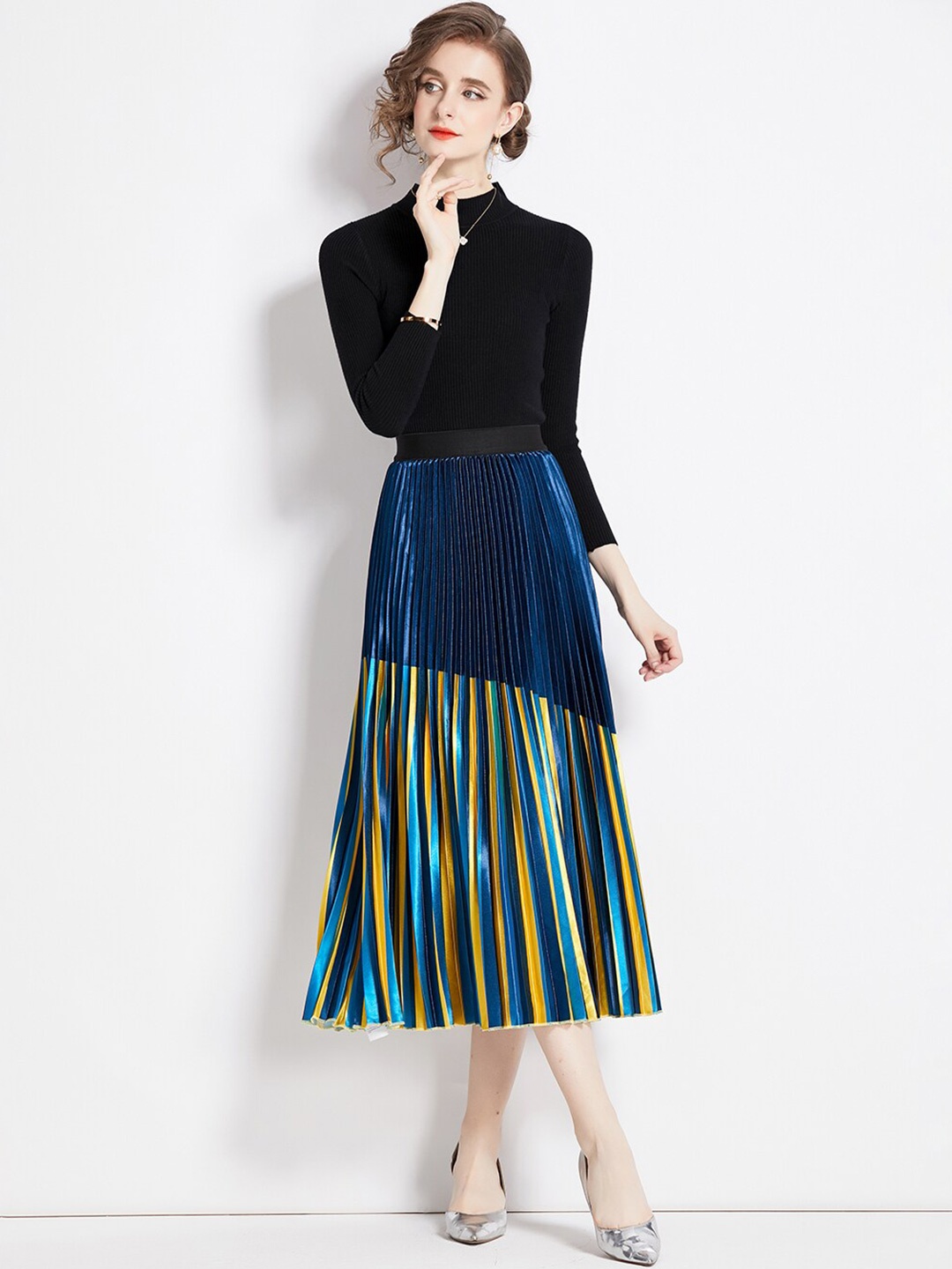 

JC Collection High Neck Top & Printed Skirt, Blue